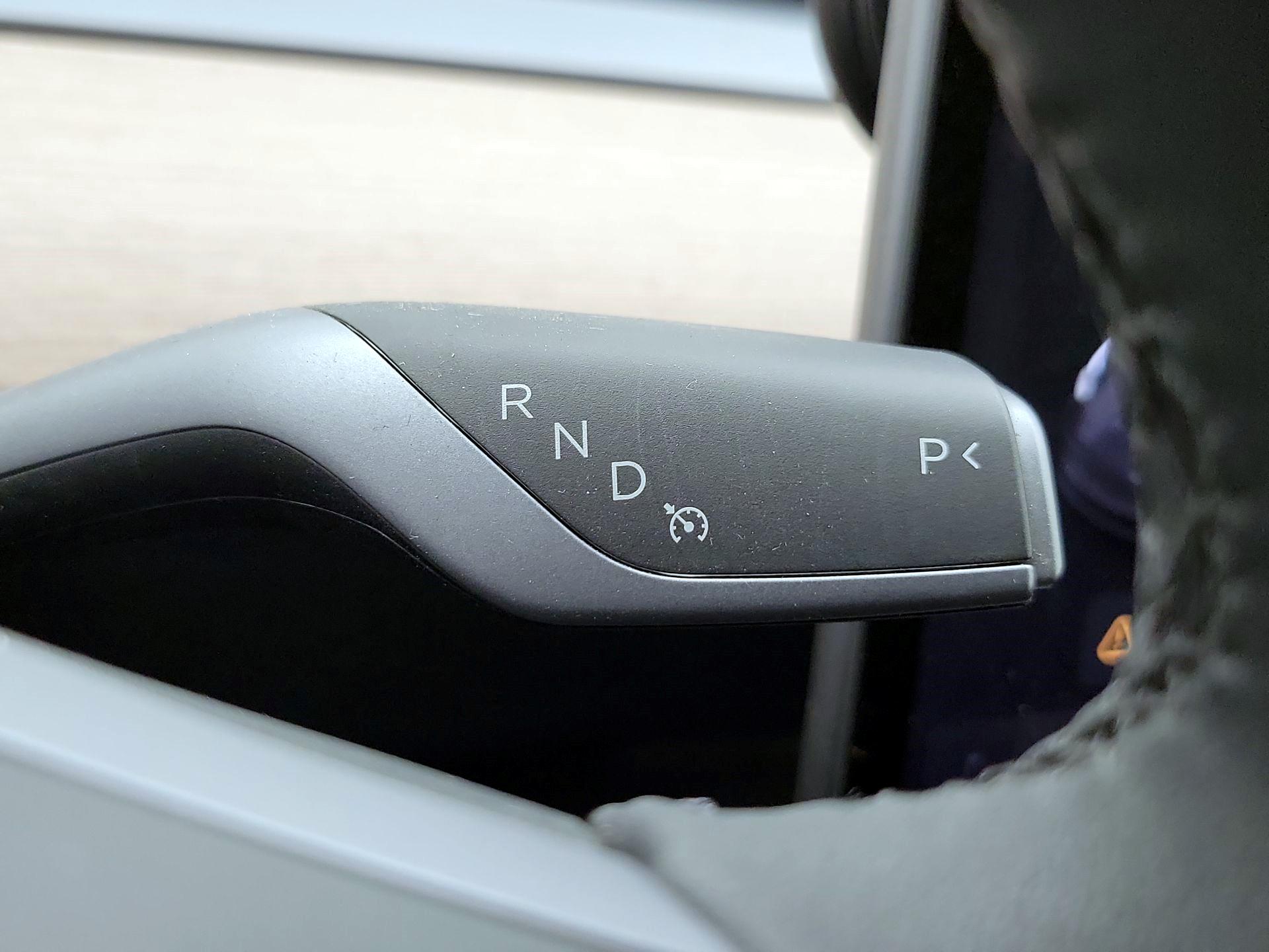 Thumbnail: 2023 Tesla Model 3 - 17