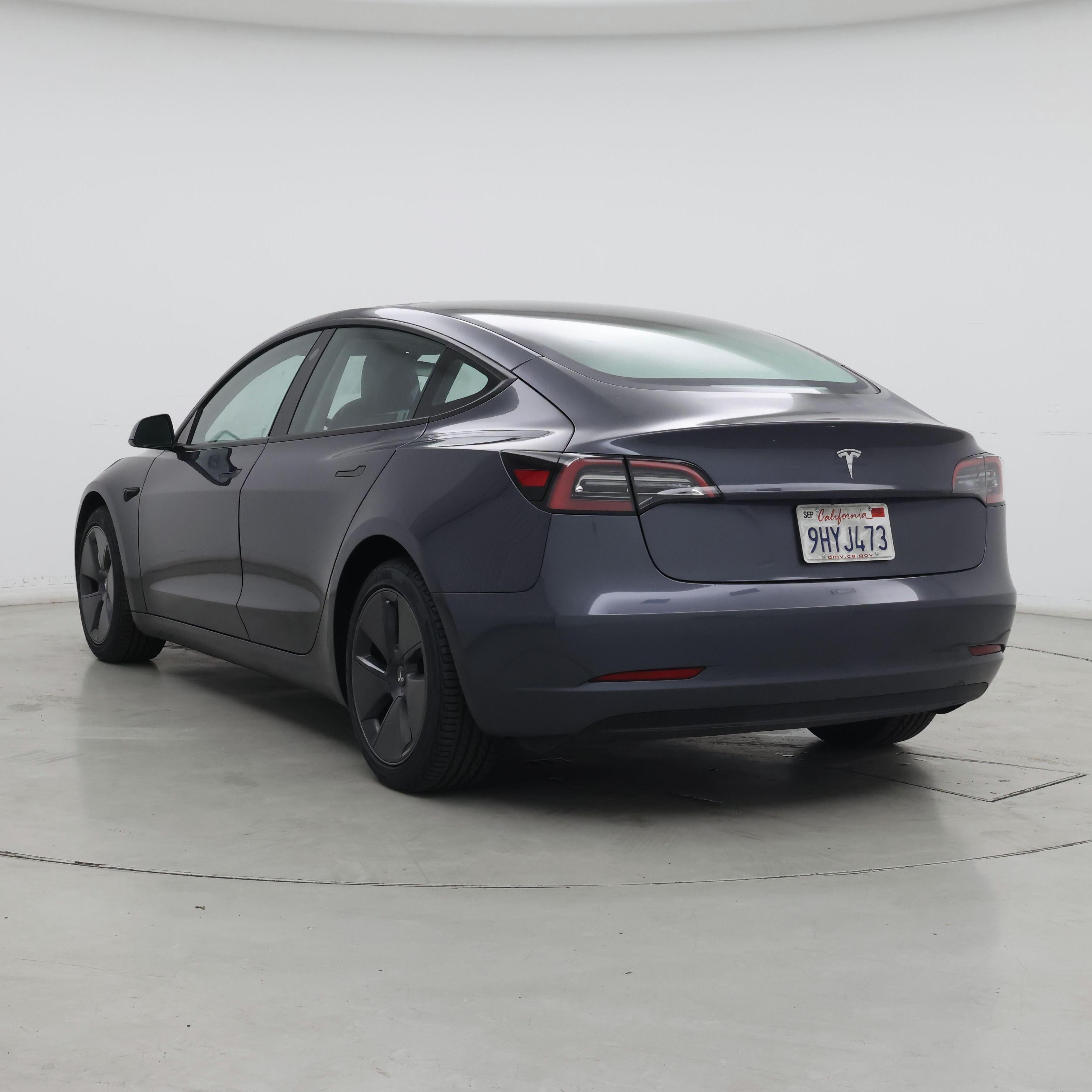 Thumbnail: 2023 Tesla Model 3 - 2