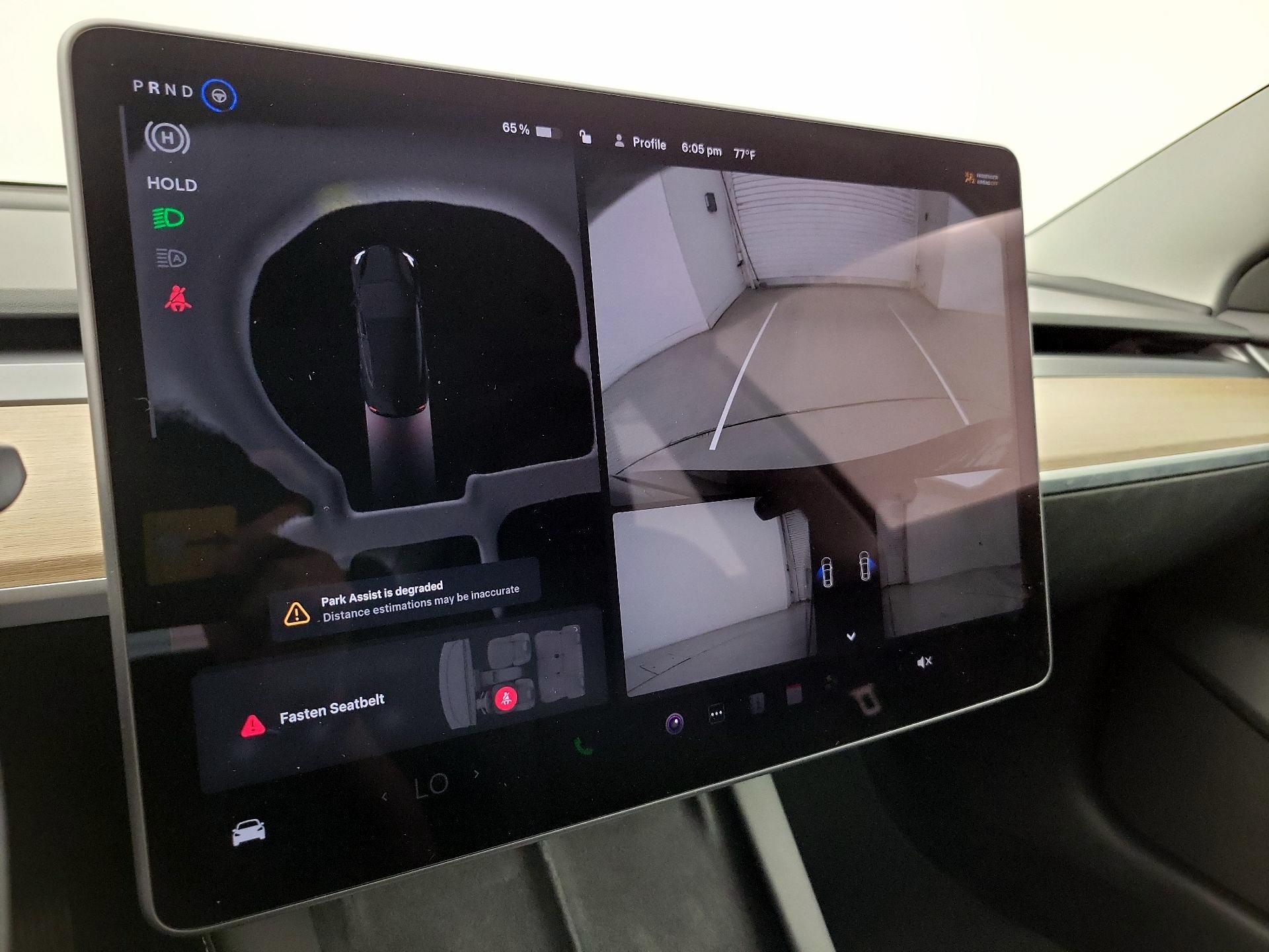 Thumbnail: 2023 Tesla Model 3 - 14