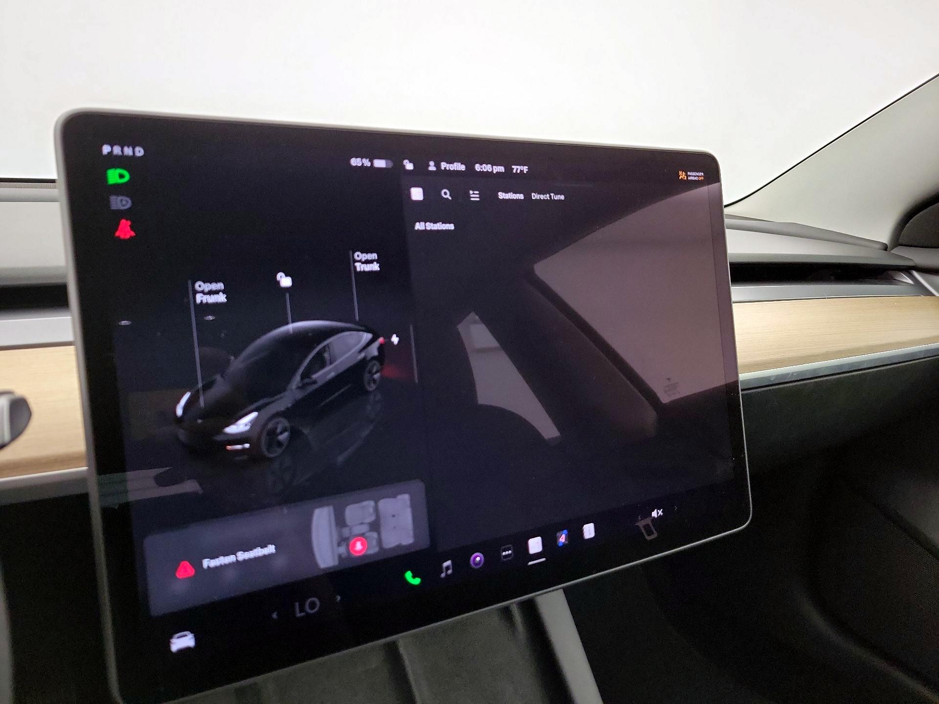 Thumbnail: 2023 Tesla Model 3 - 15