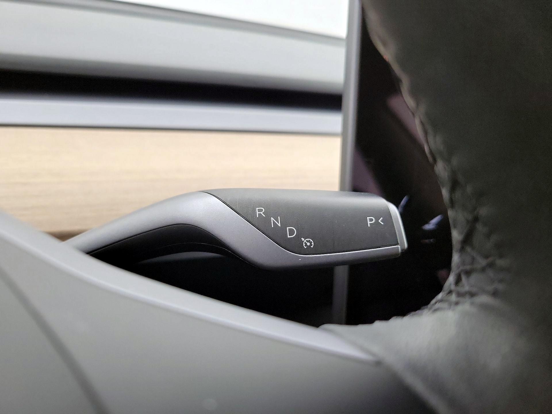 Thumbnail: 2023 Tesla Model 3 - 17