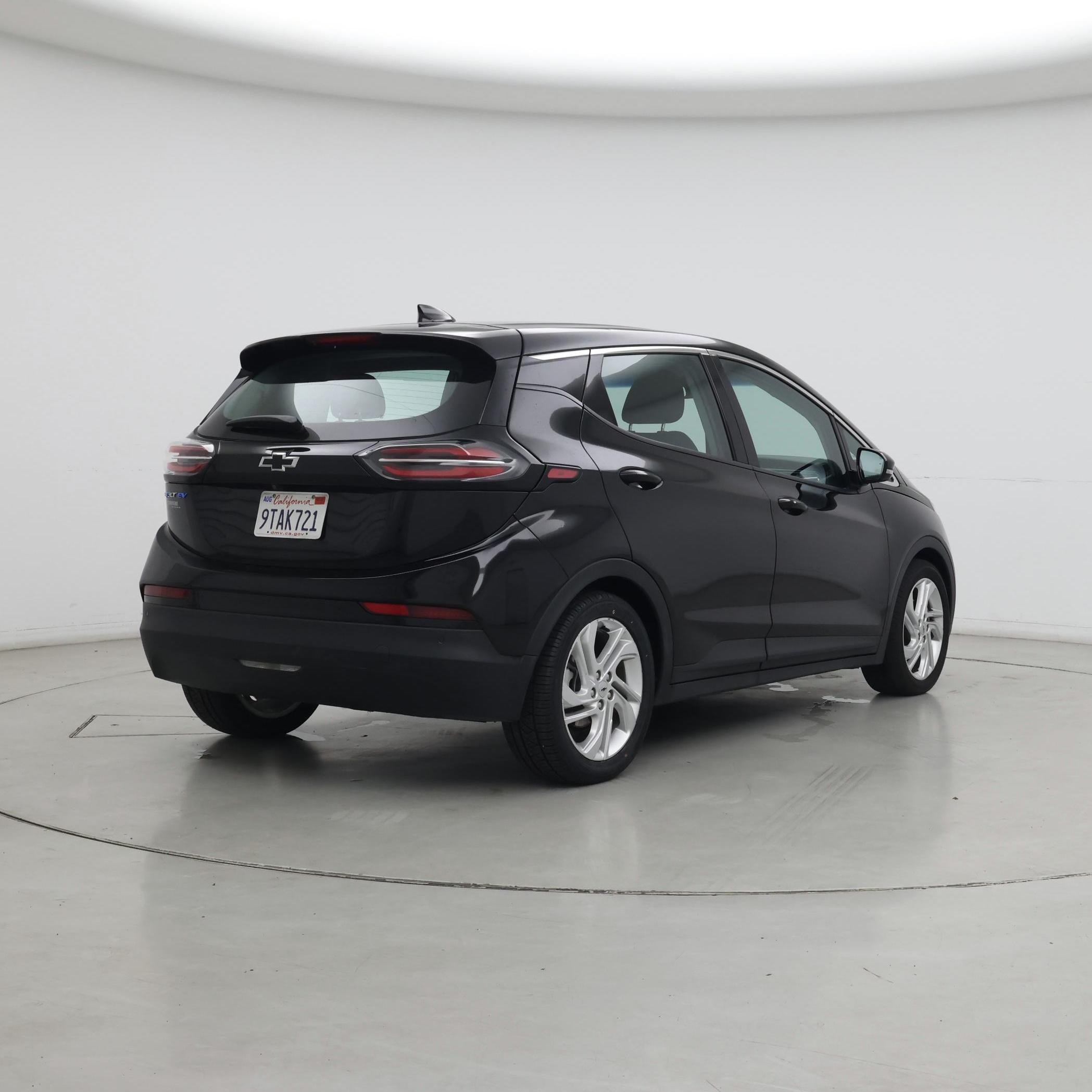 Thumbnail: 2023 Chevrolet Bolt EV - 8