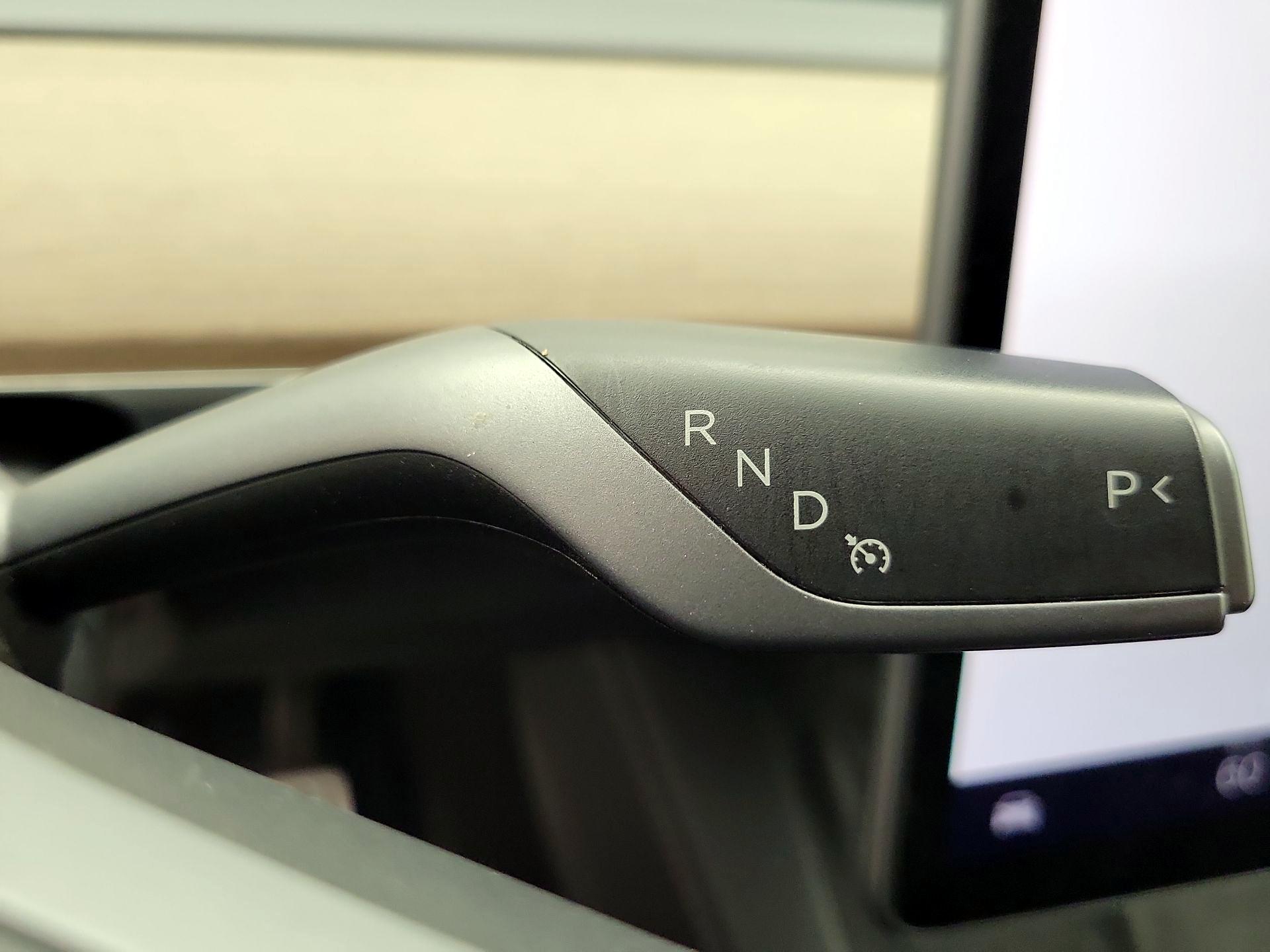 Thumbnail: 2022 Tesla Model Y - 17