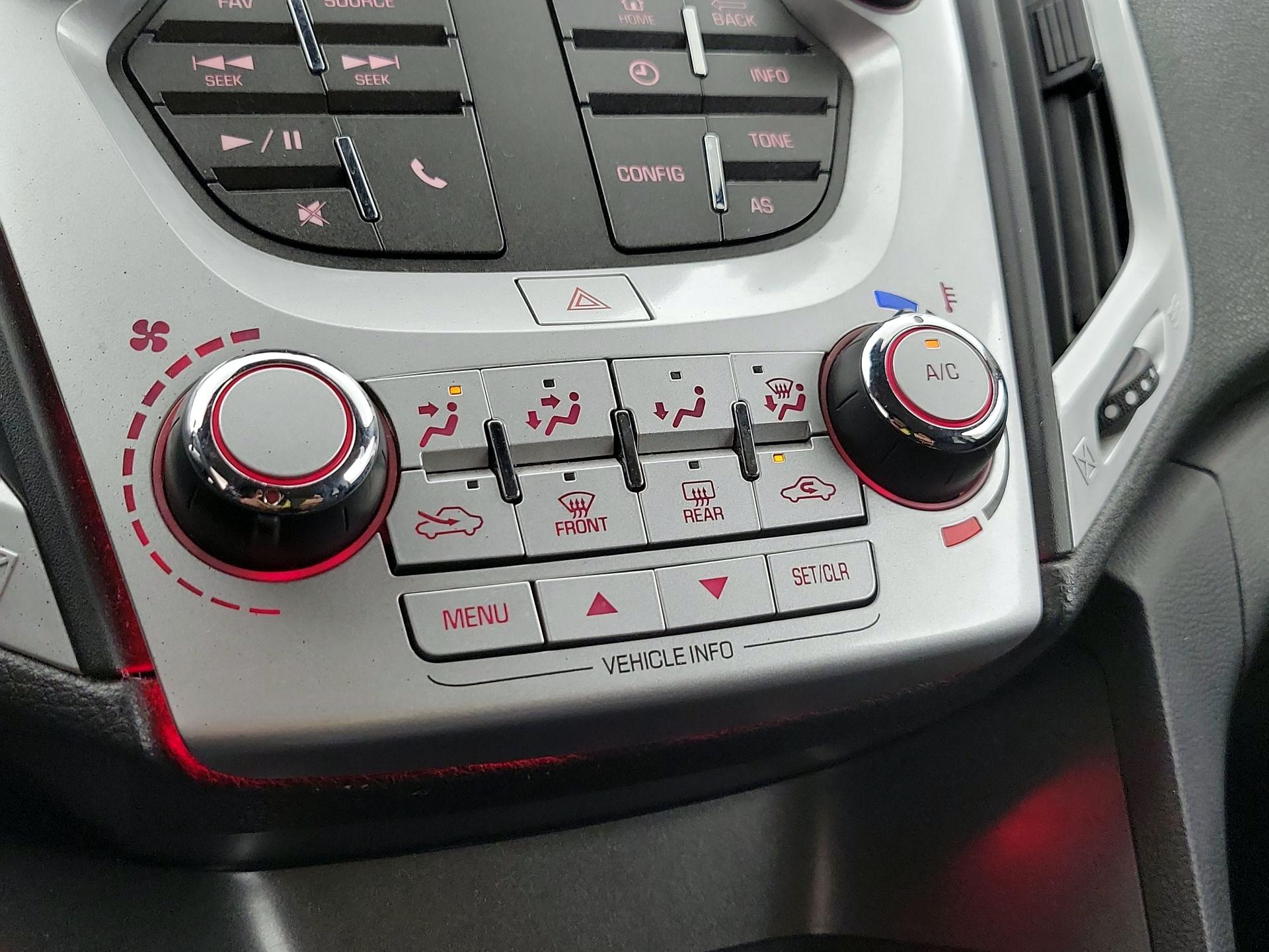 Thumbnail: 2017 GMC Terrain - 16