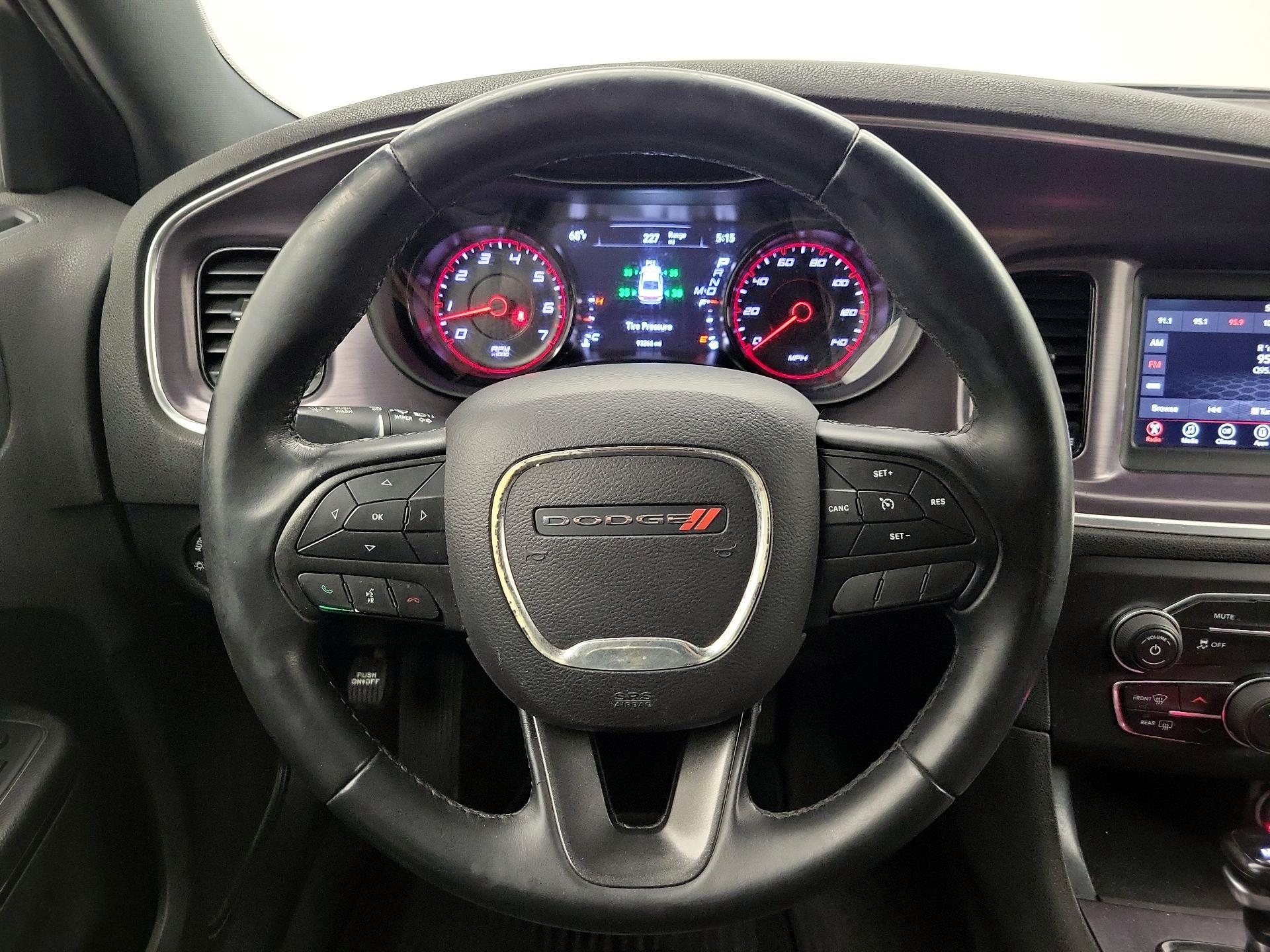 Thumbnail: 2018 Dodge Charger - 10