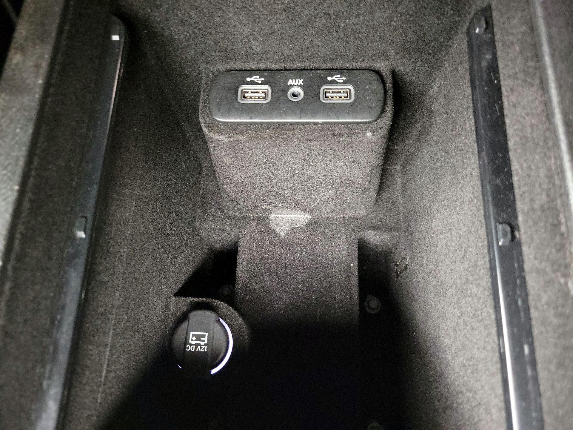 Thumbnail: 2018 Dodge Charger - 18