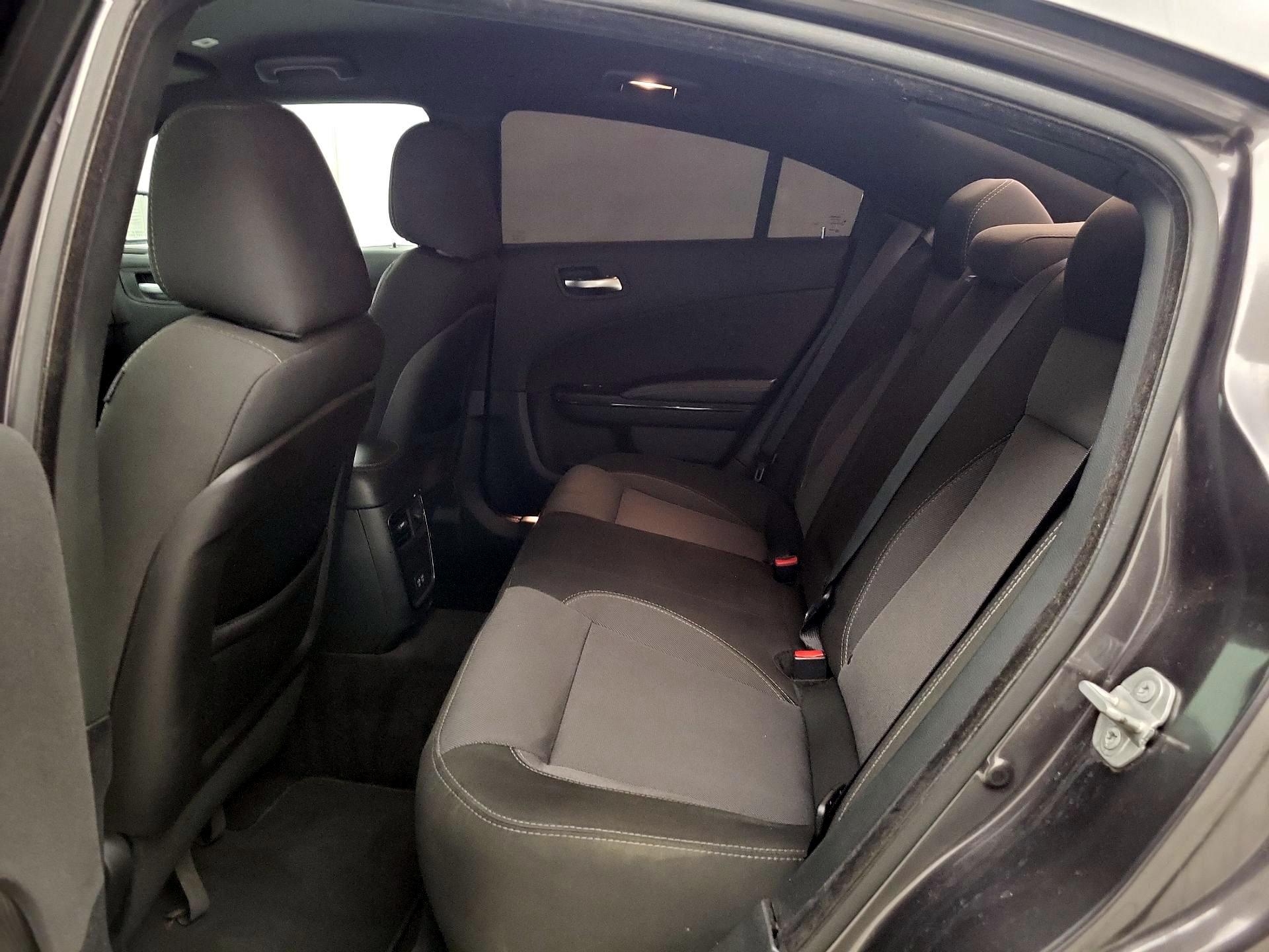 Thumbnail: 2018 Dodge Charger - 19