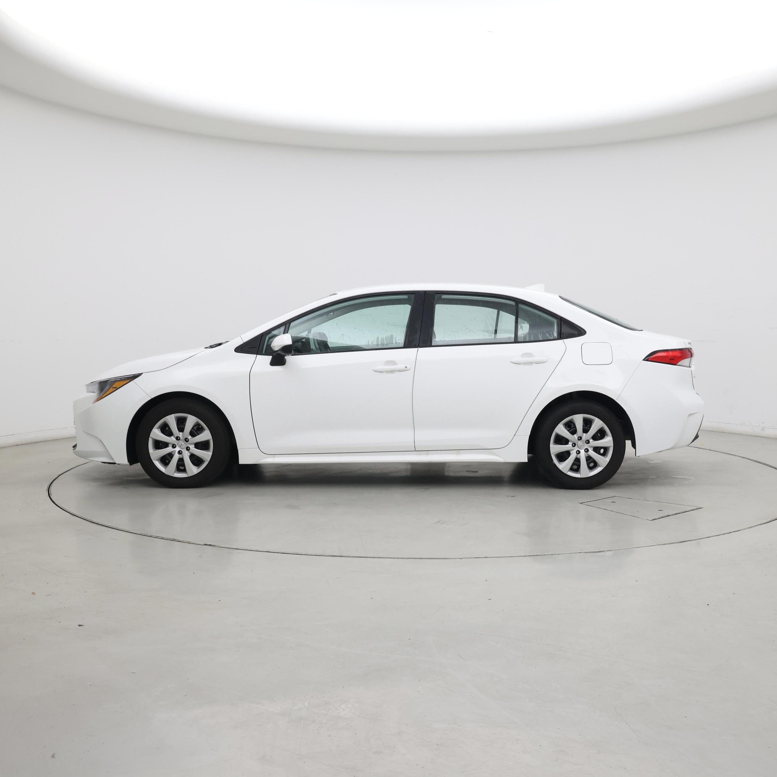 Thumbnail: 2025 Toyota Corolla - 3