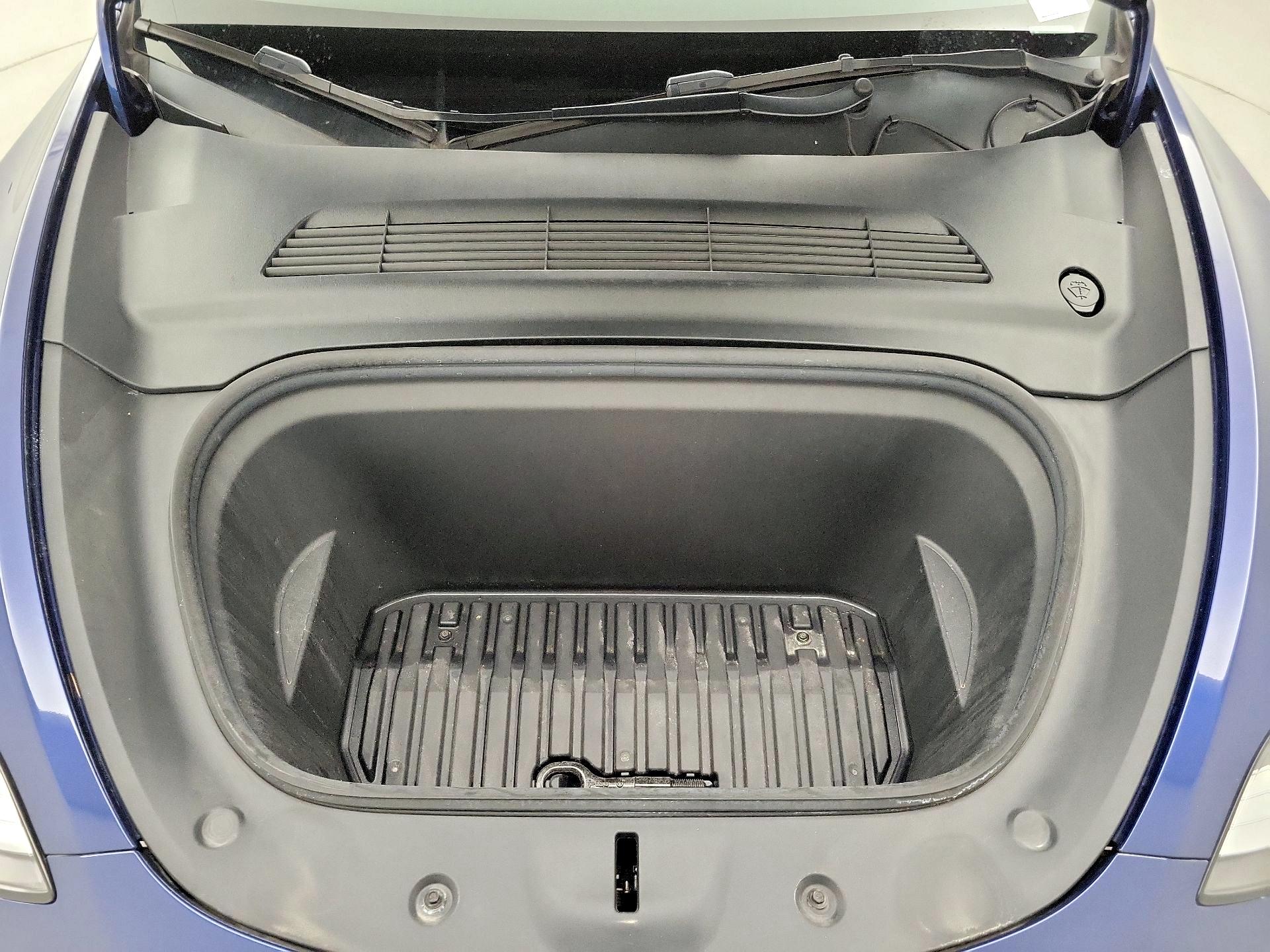 Thumbnail: 2022 Tesla Model Y - 20