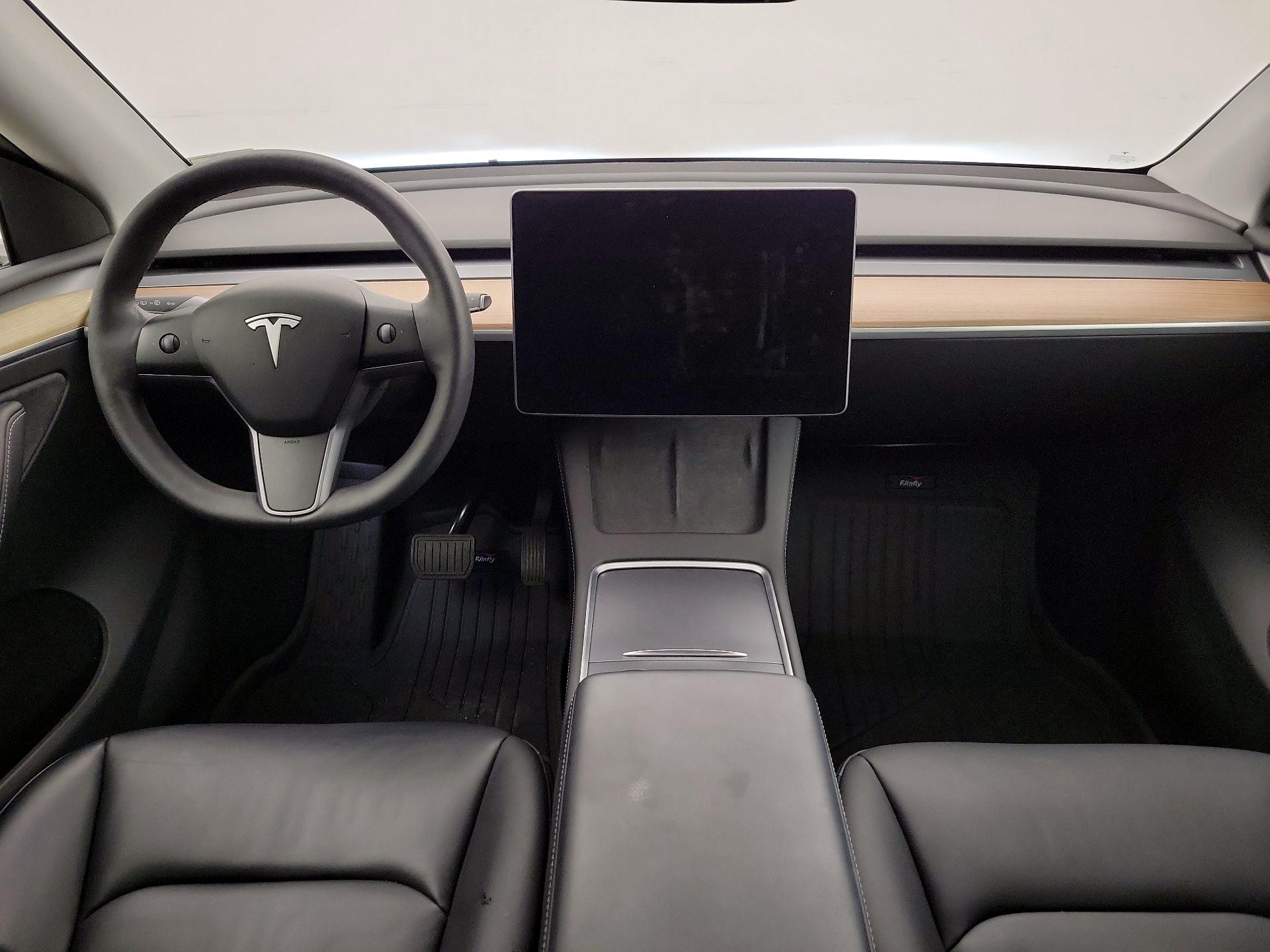 Thumbnail: 2023 Tesla Model Y - 9