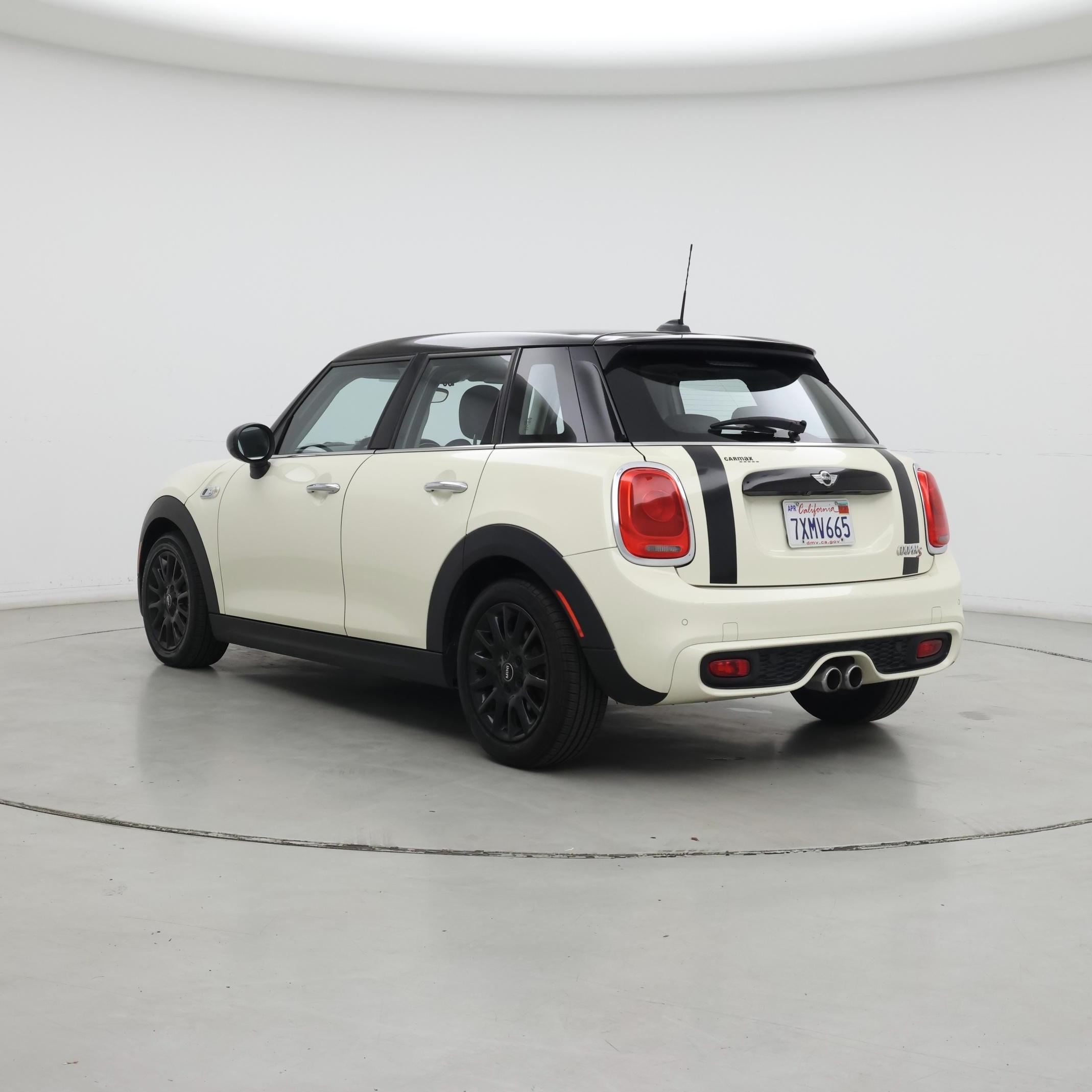 Thumbnail: 2017 MINI Cooper Hardtop - 2