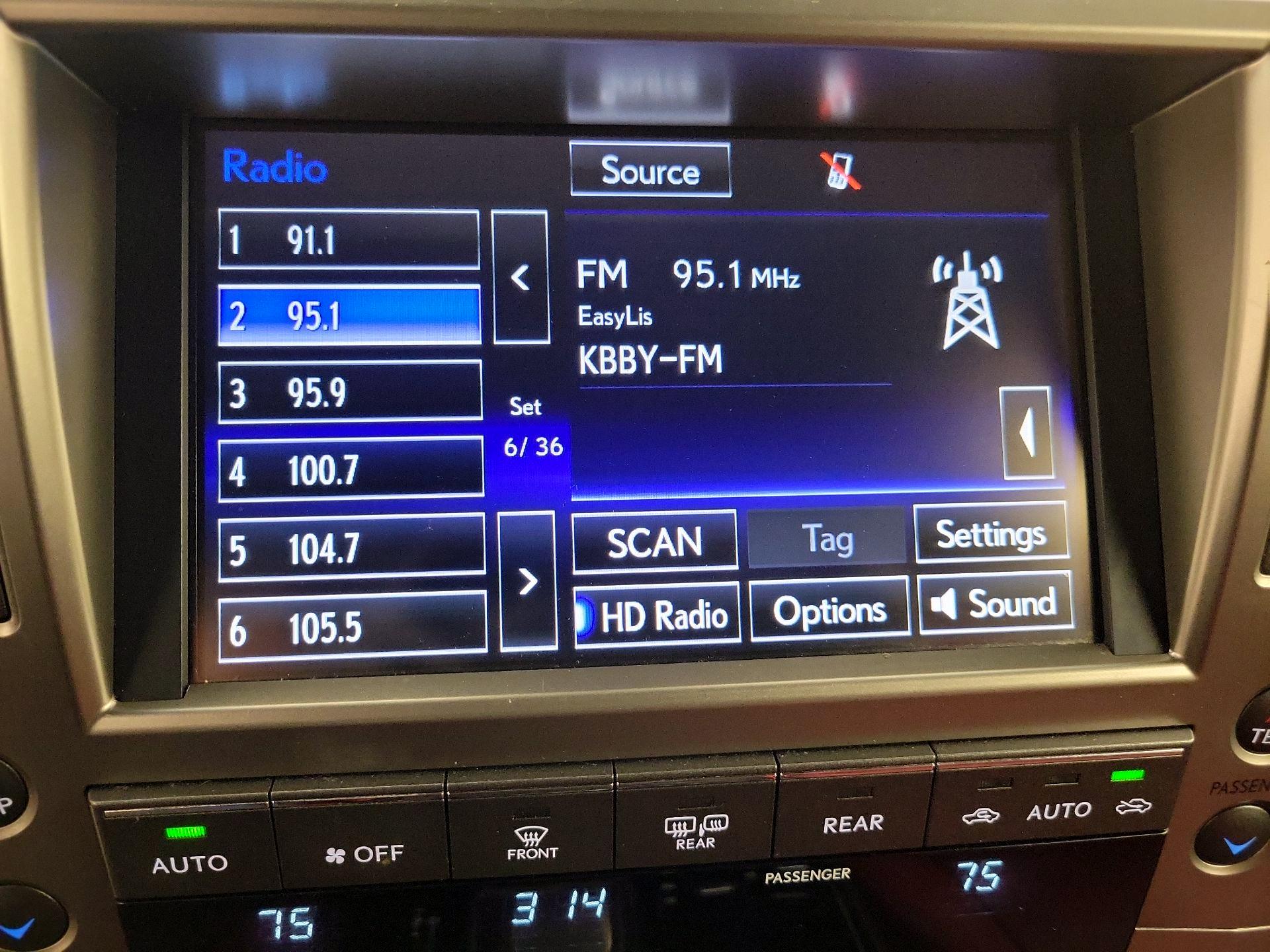 Thumbnail: 2020 Lexus GX - 16