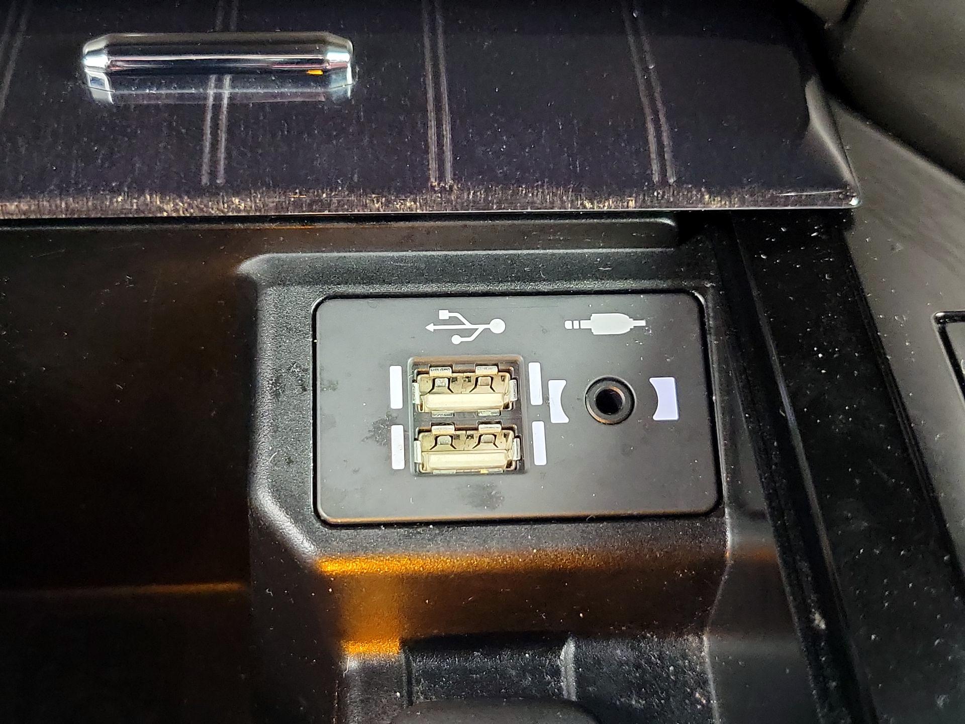 Thumbnail: 2020 Lexus GX - 19