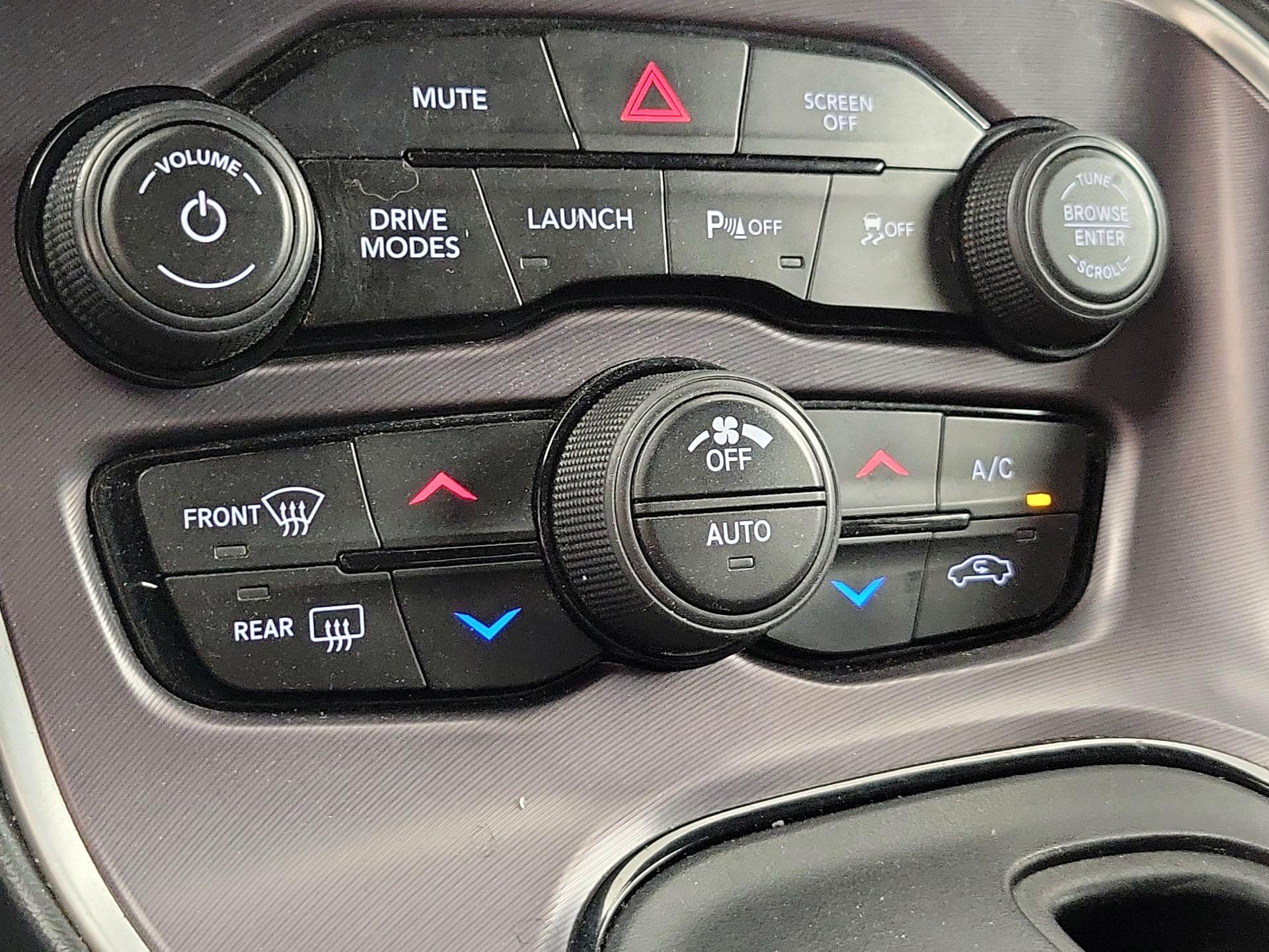 Thumbnail: 2019 Dodge Challenger - 16