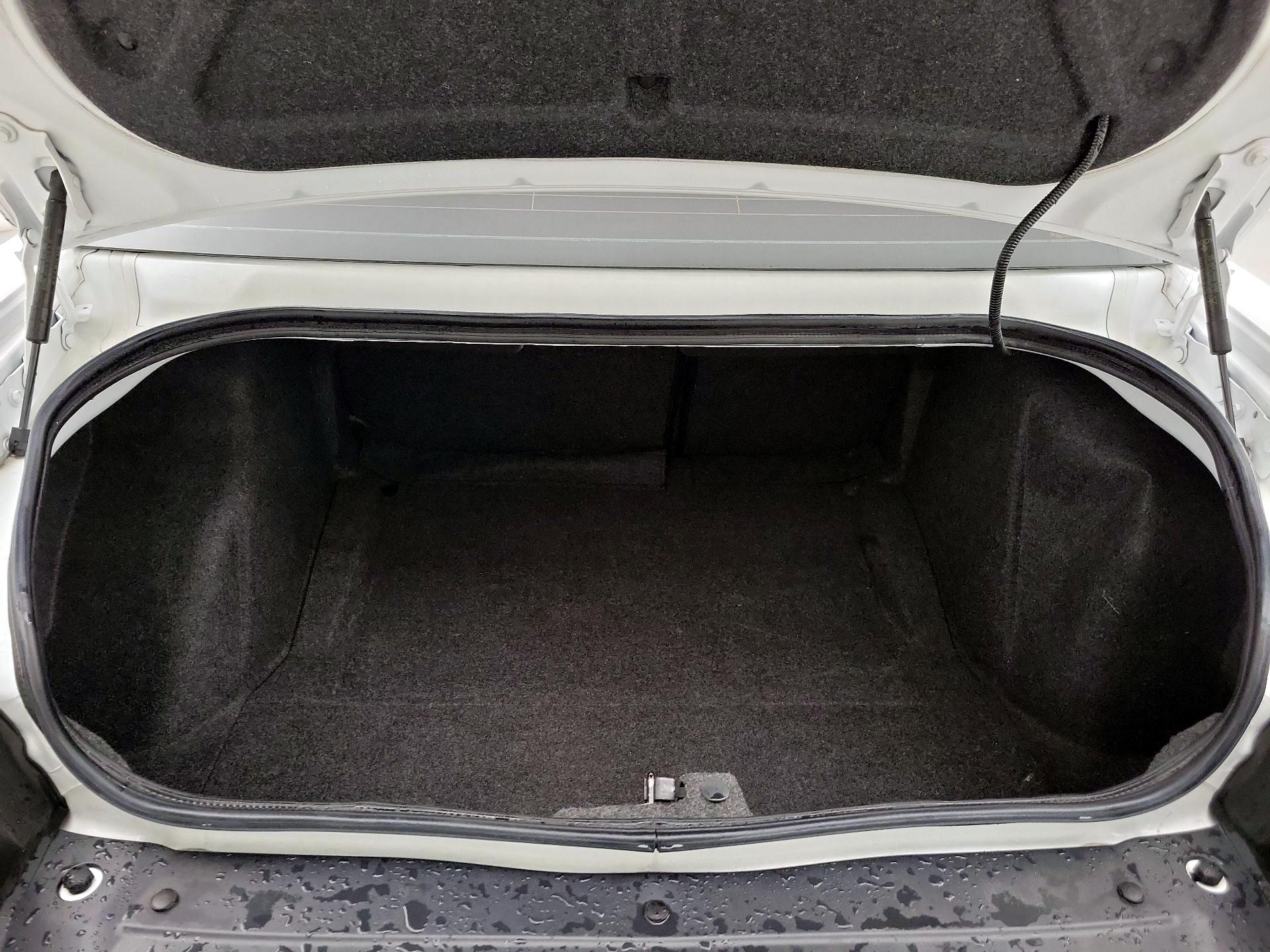 Thumbnail: 2019 Dodge Challenger - 20