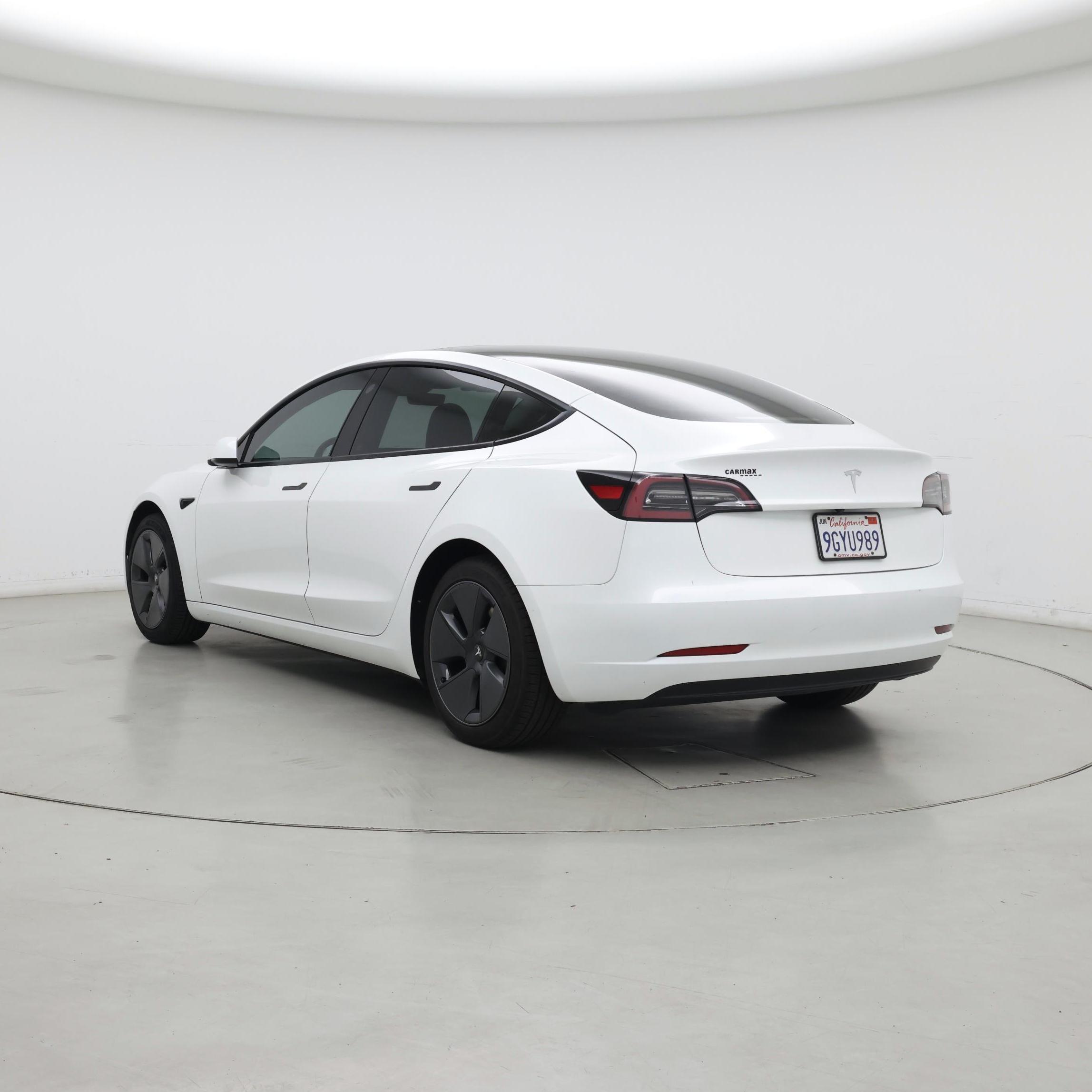 Thumbnail: 2023 Tesla Model 3 - 2