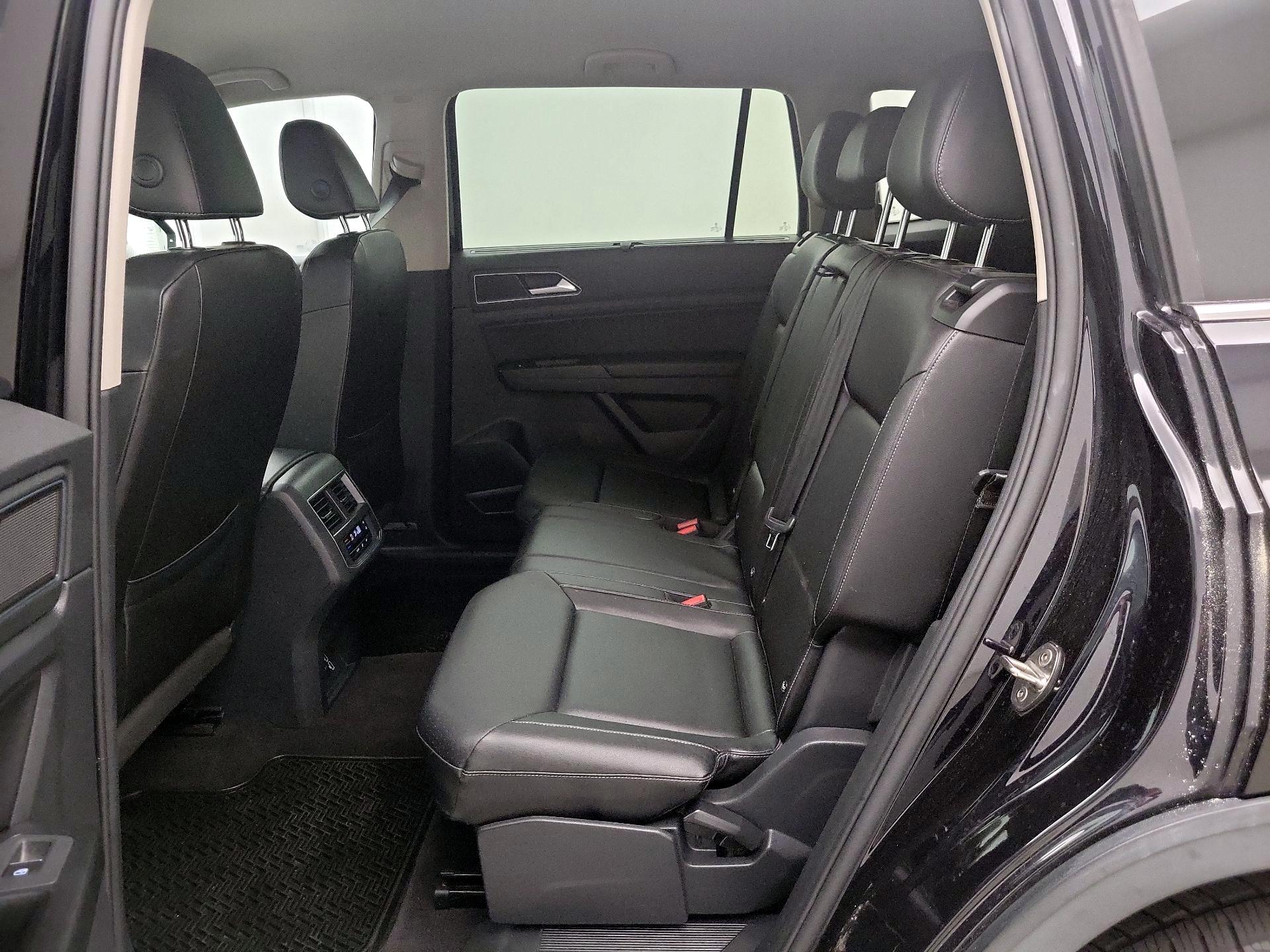 Thumbnail: 2018 Volkswagen Atlas - 19