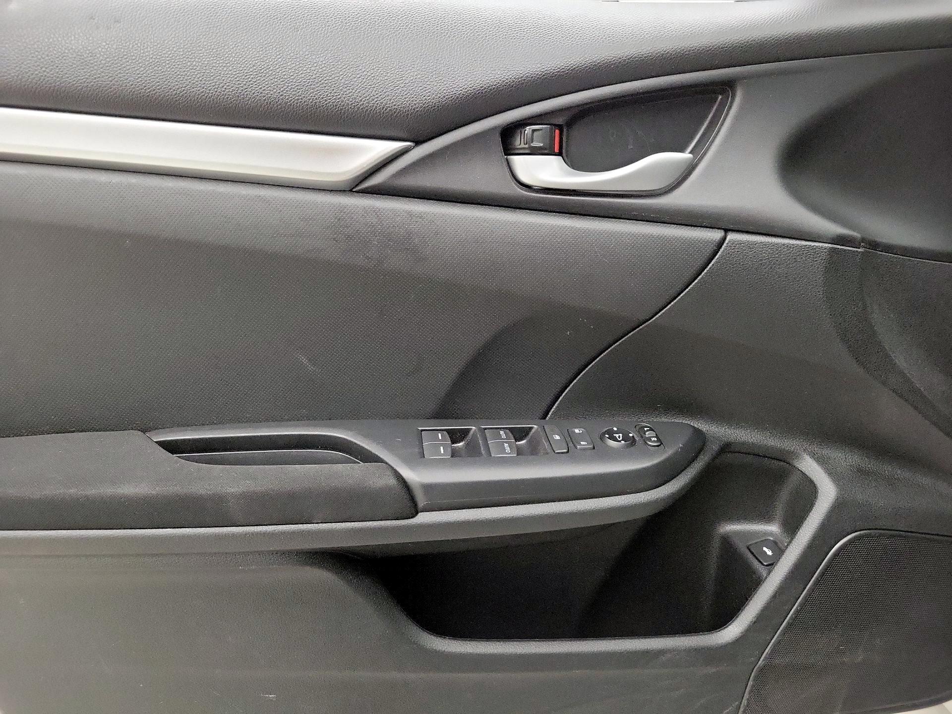 Thumbnail: 2019 Honda Civic - 12