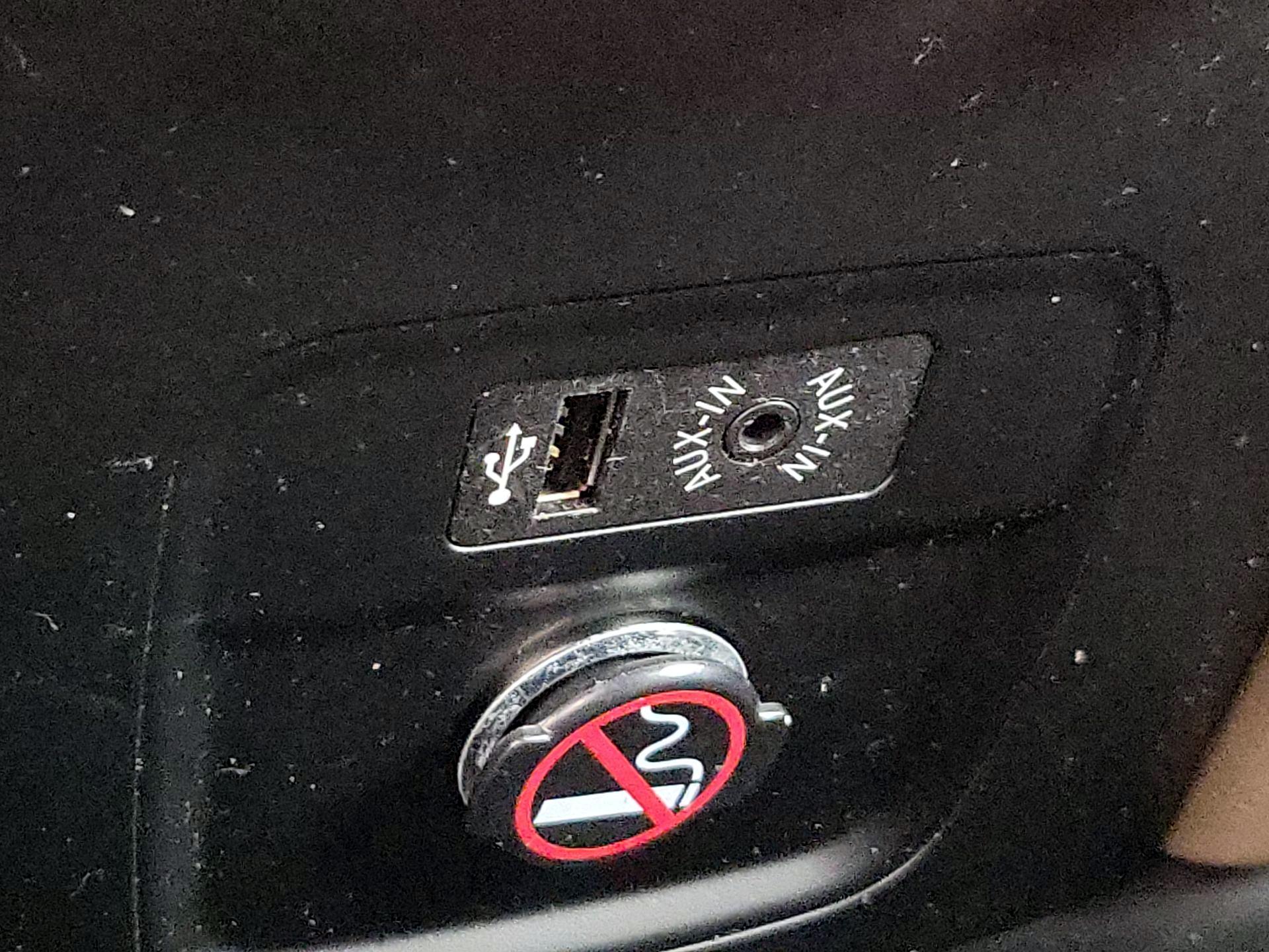 Thumbnail: 2017 MINI Cooper Countryman - 18