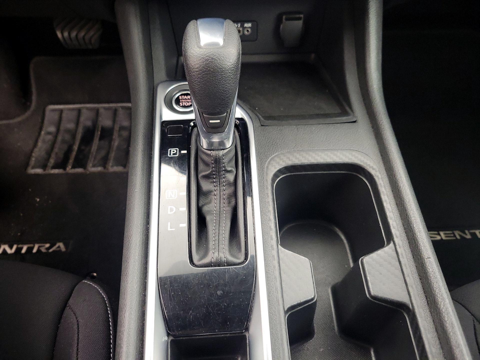 Thumbnail: 2021 Nissan Sentra - 17