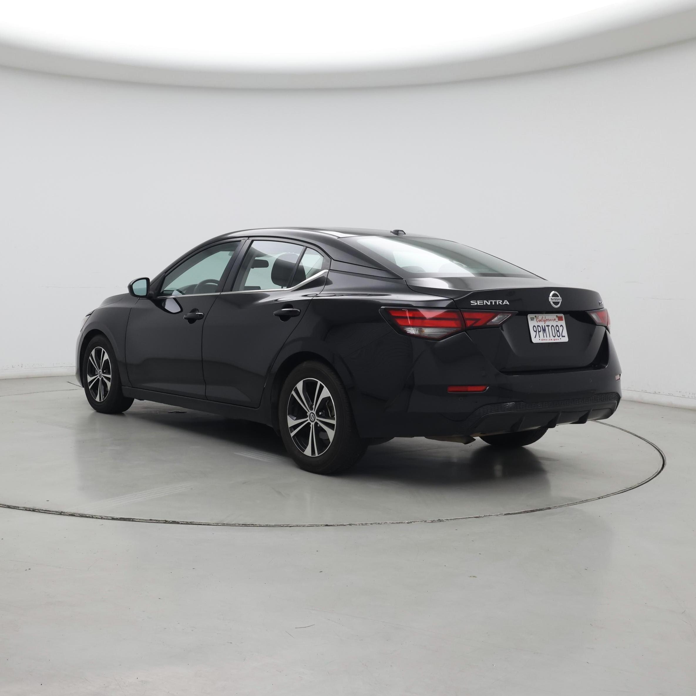 Thumbnail: 2021 Nissan Sentra - 2