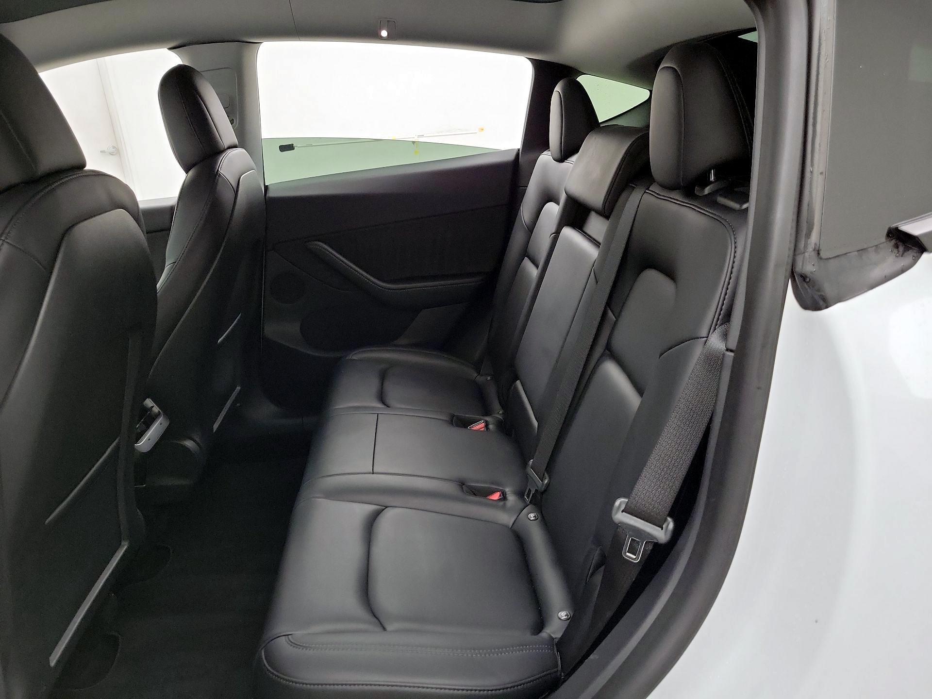 Thumbnail: 2021 Tesla Model Y - 20