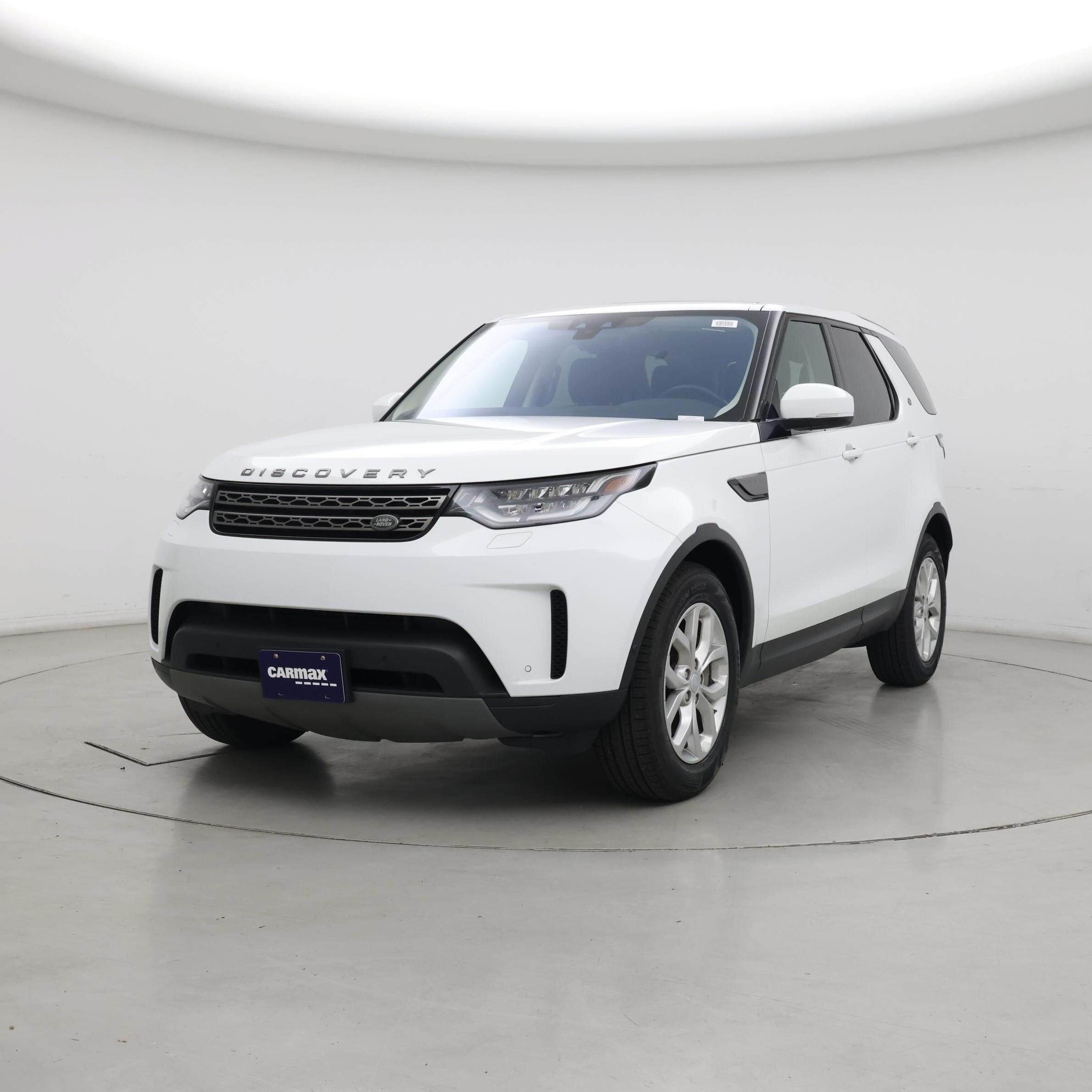 Thumbnail: 2019 Land Rover Discovery - 4