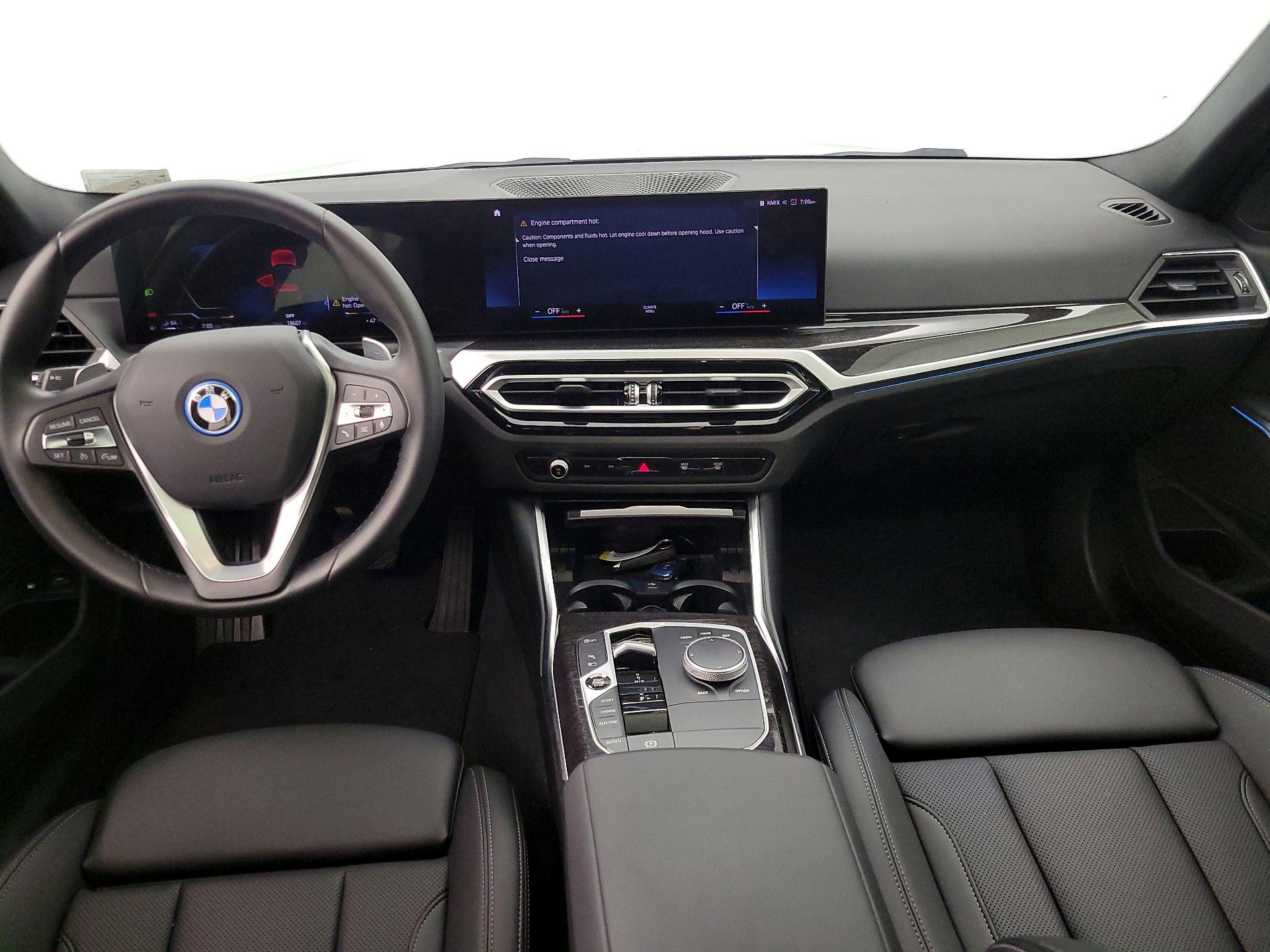 Thumbnail: 2023 BMW 3 Series - 9