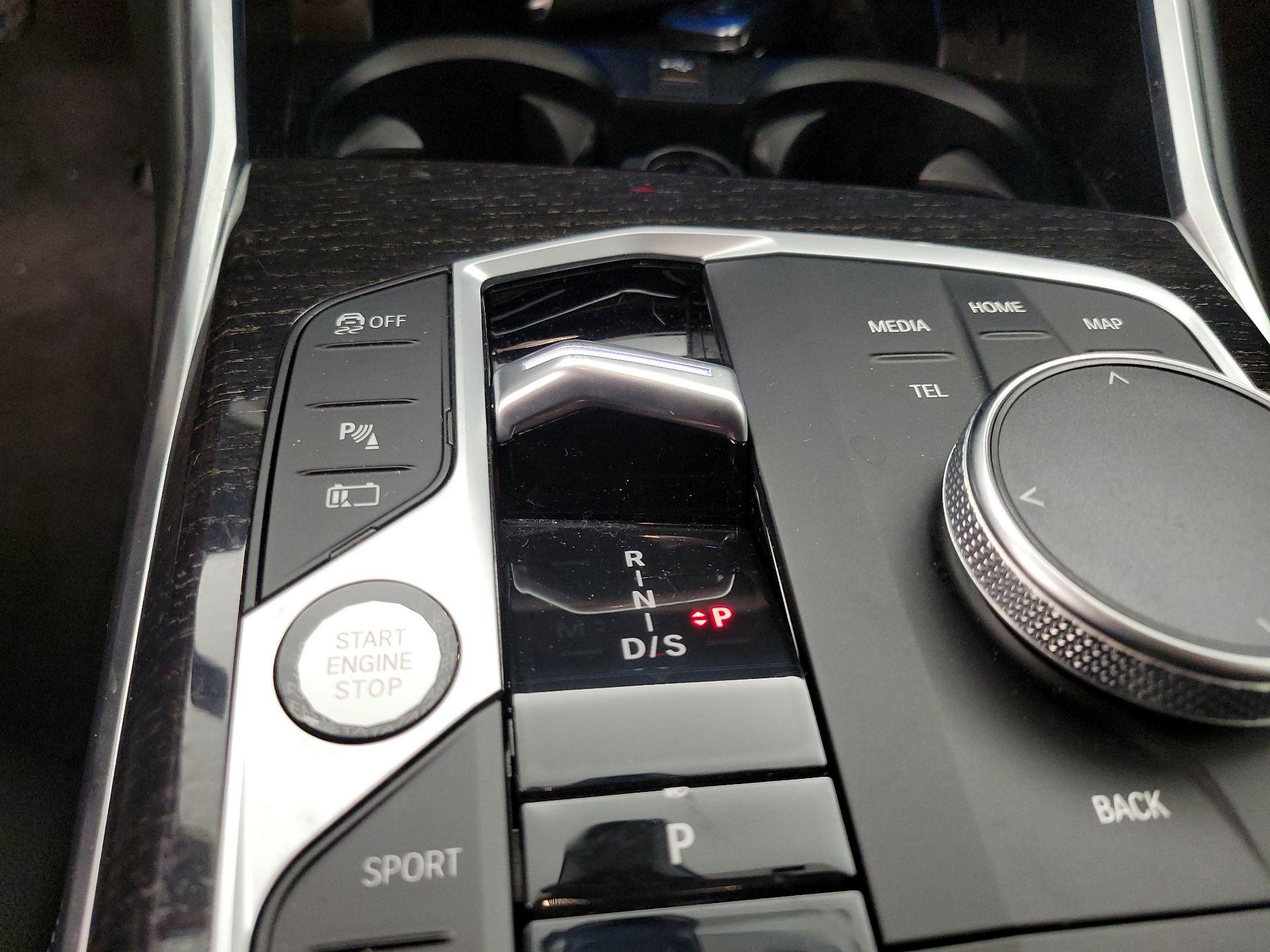 Thumbnail: 2023 BMW 3 Series - 18