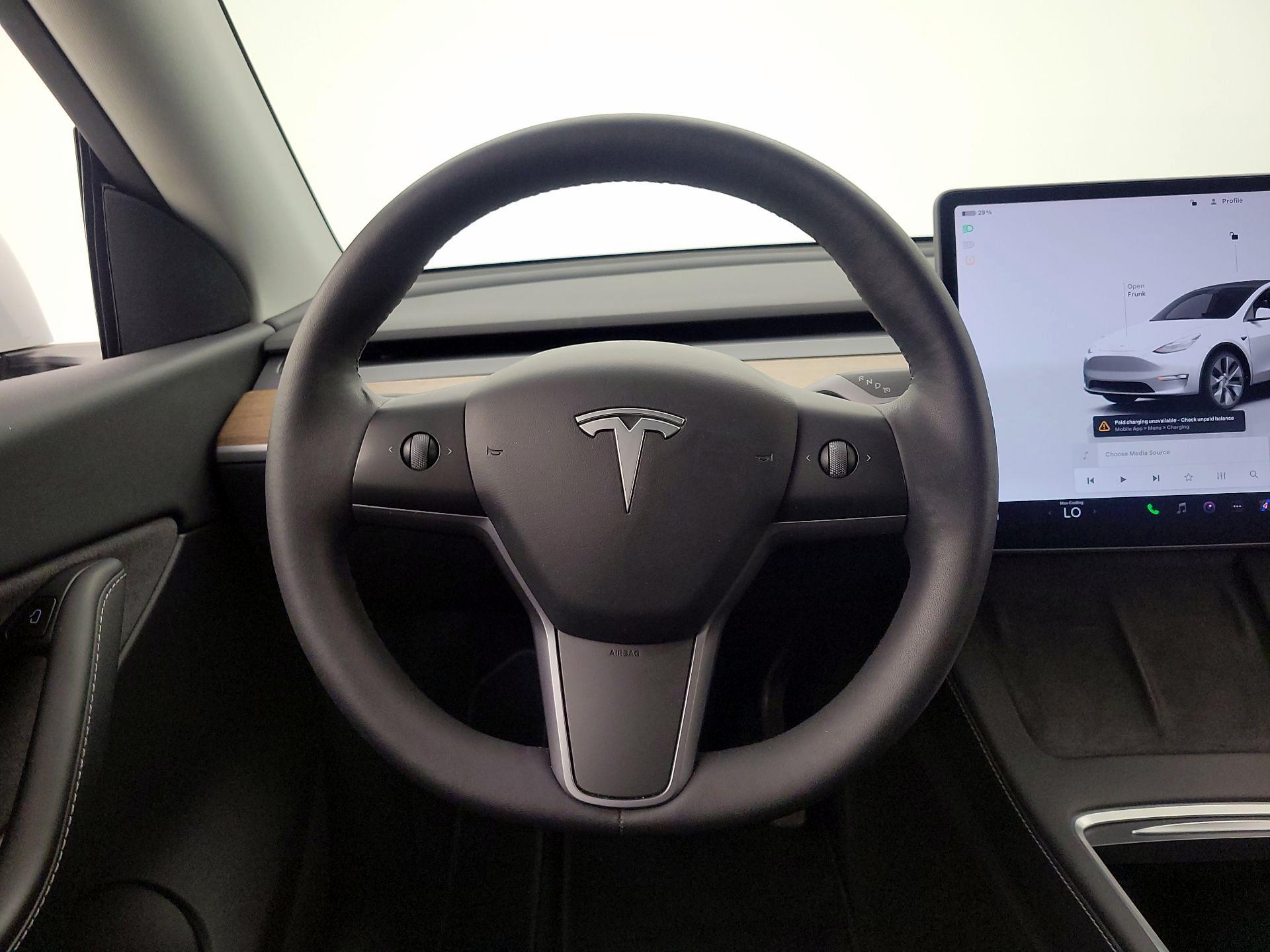 Thumbnail: 2022 Tesla Model Y - 10