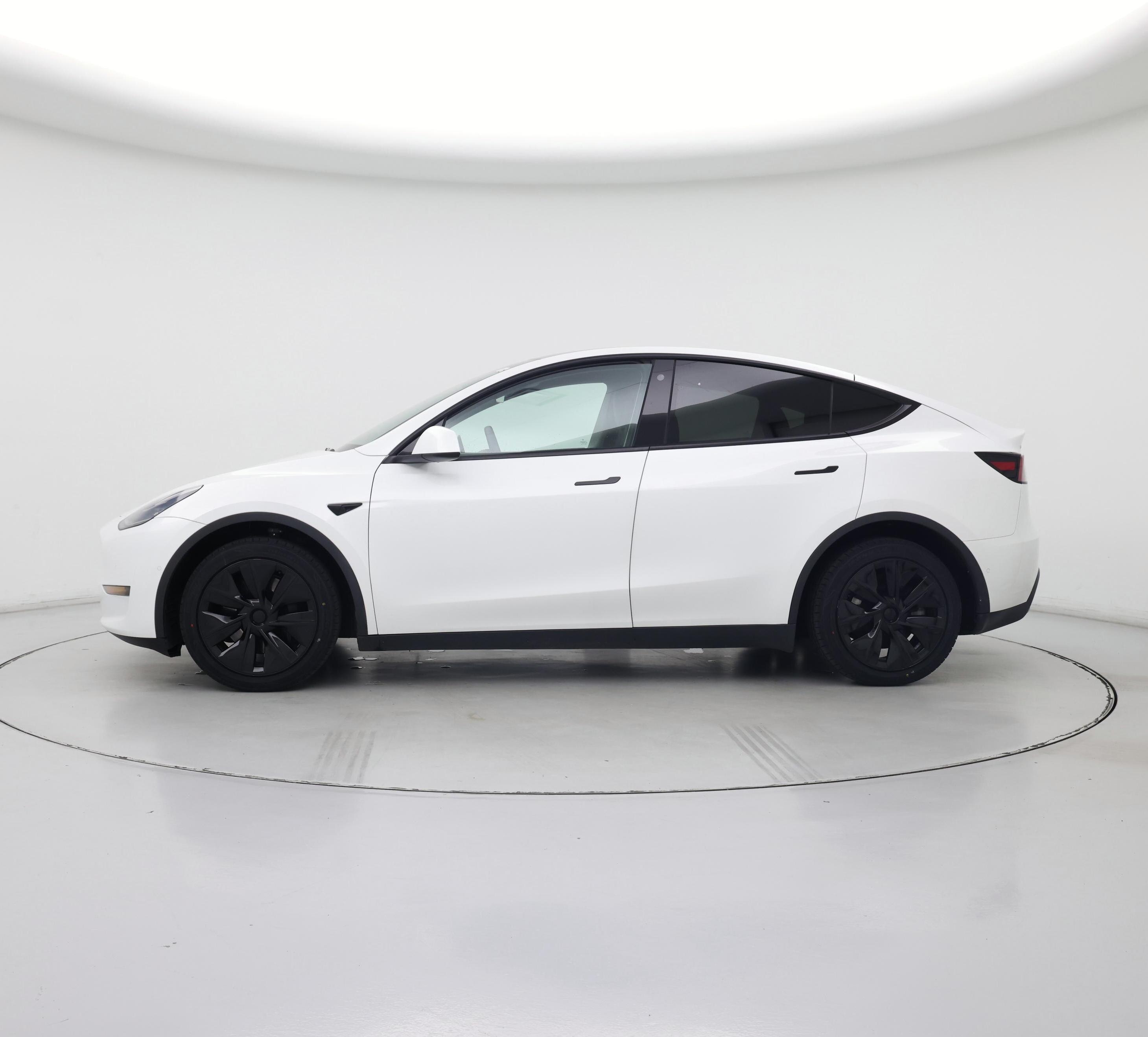 Thumbnail: 2022 Tesla Model Y - 3