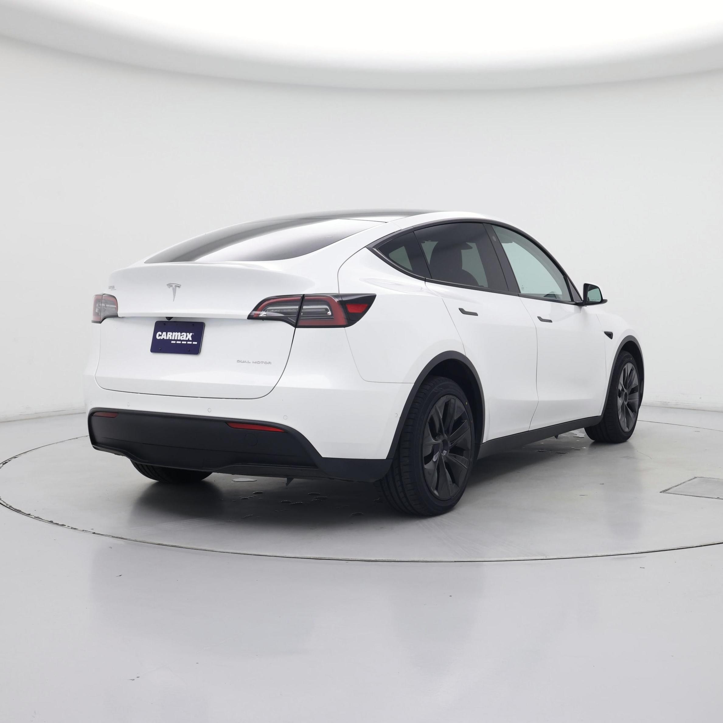Thumbnail: 2022 Tesla Model Y - 8