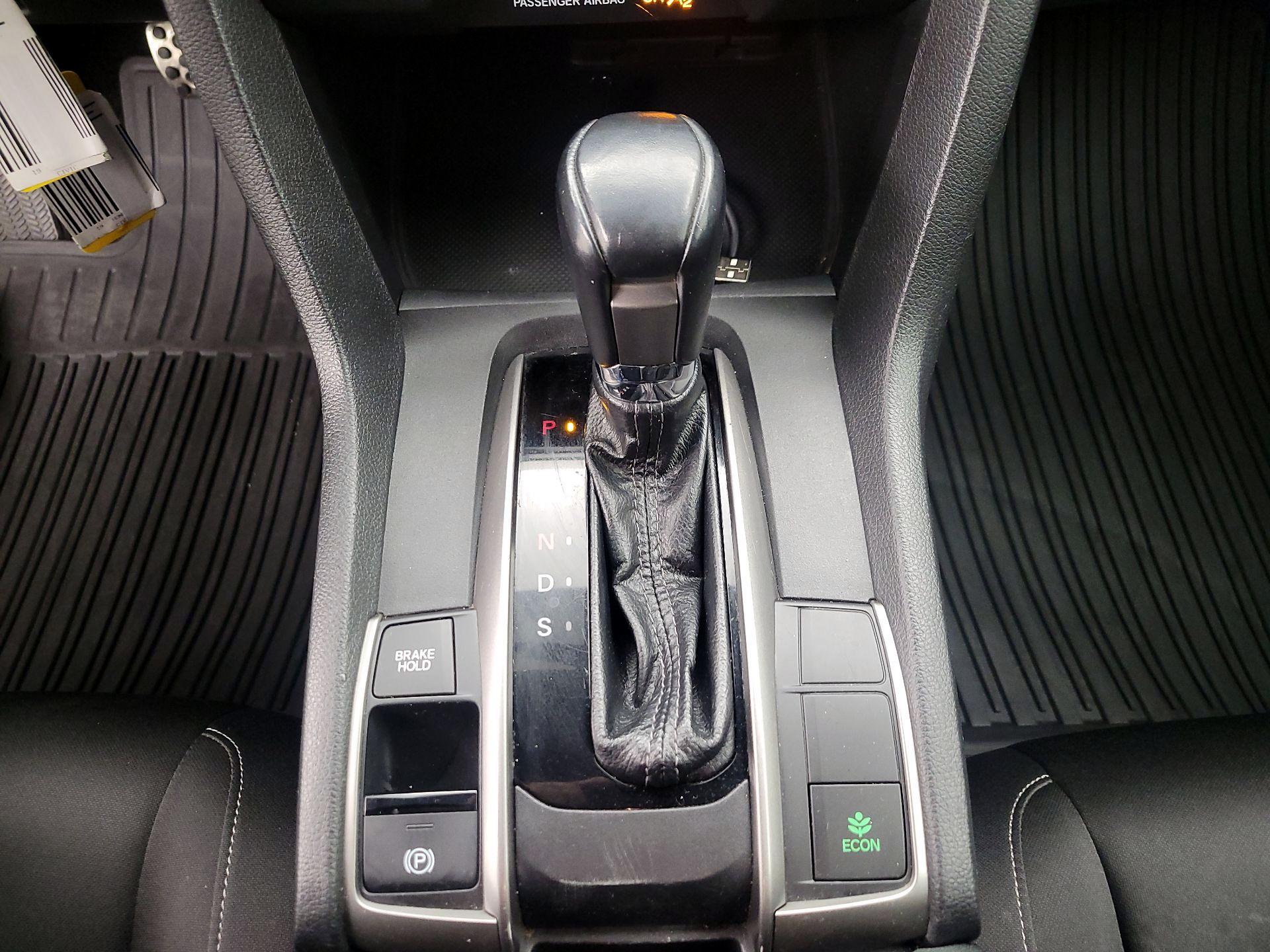 Thumbnail: 2019 Honda Civic - 17