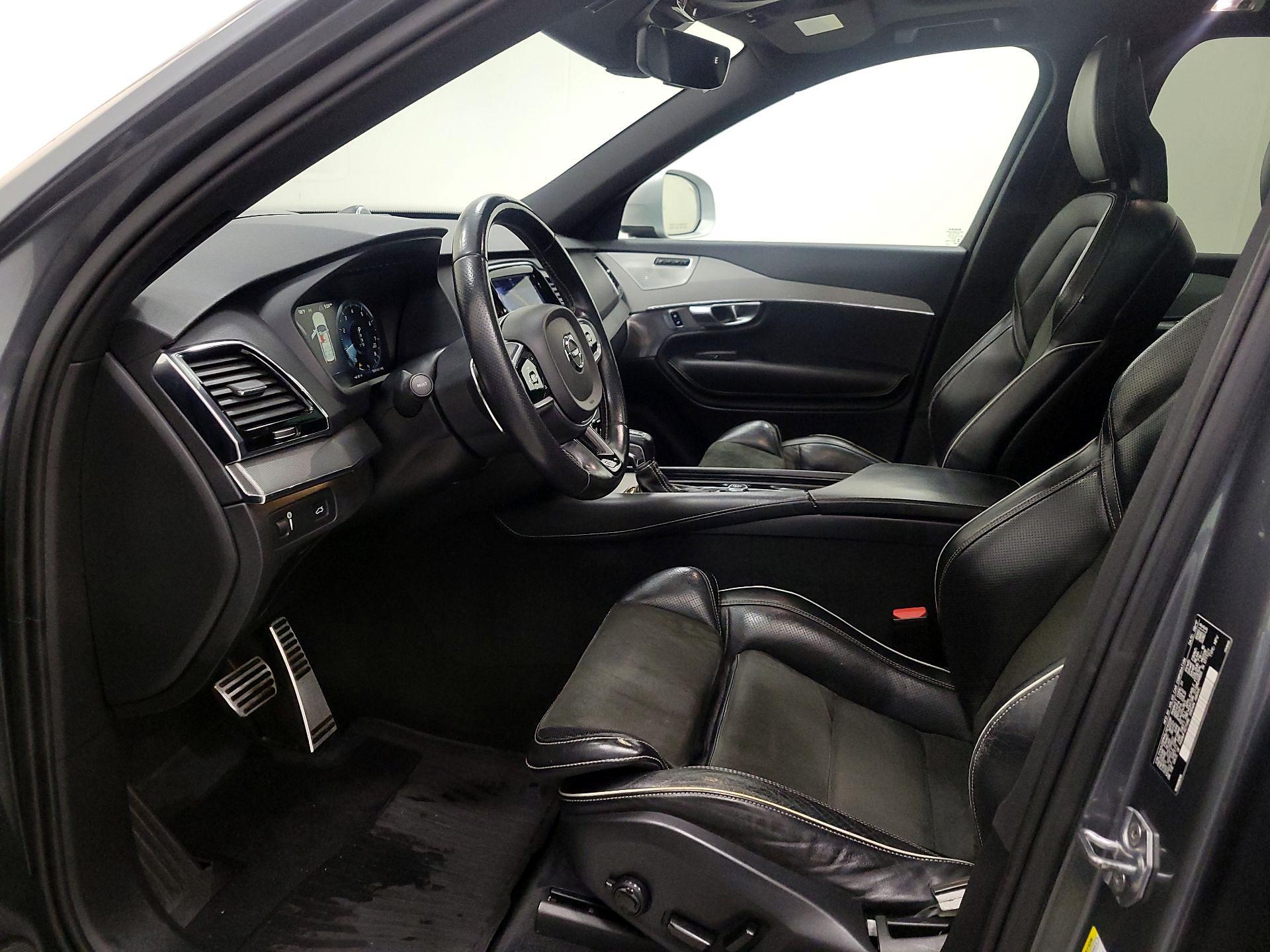 Thumbnail: 2018 Volvo XC90 - 11