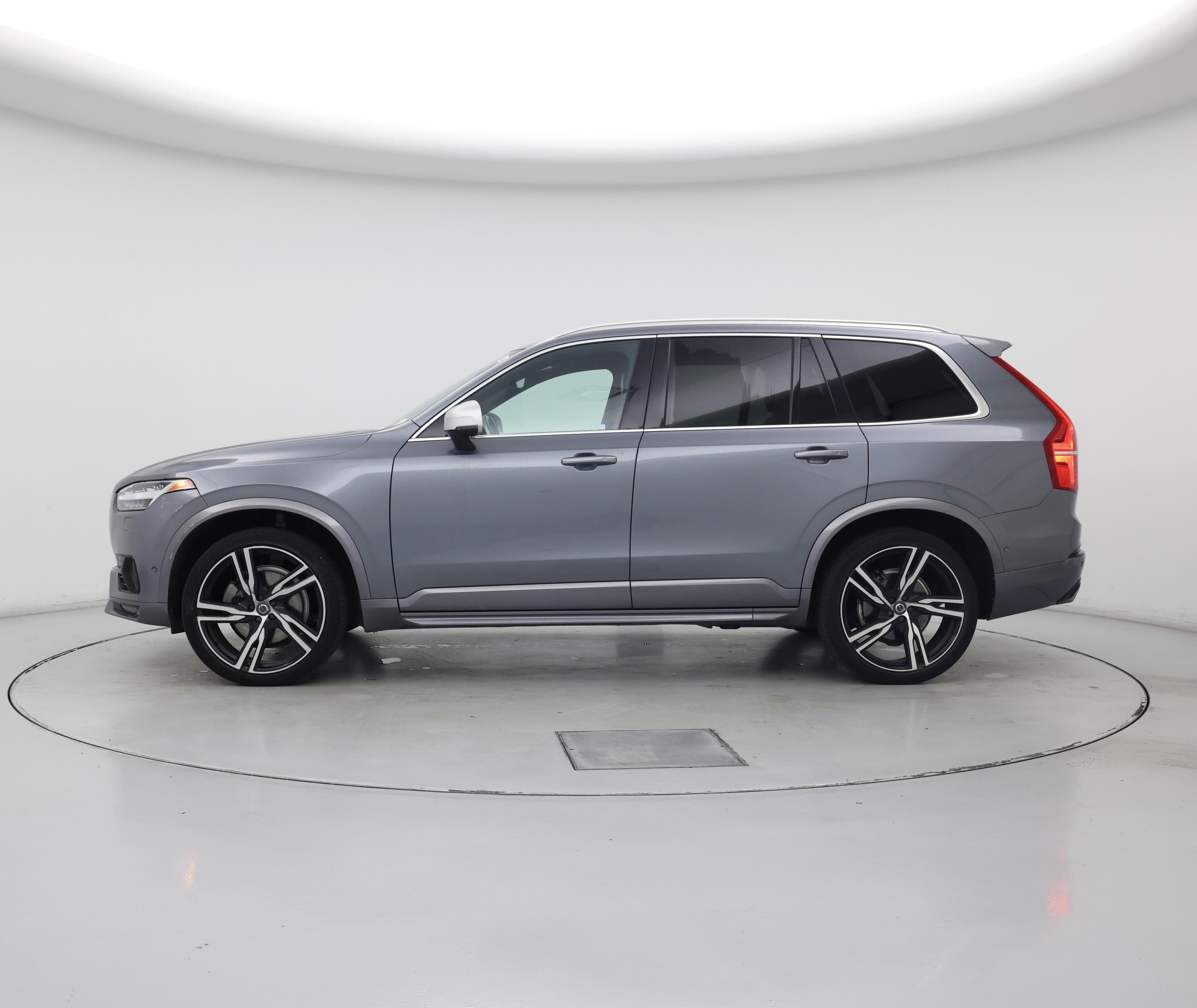 Thumbnail: 2018 Volvo XC90 - 3