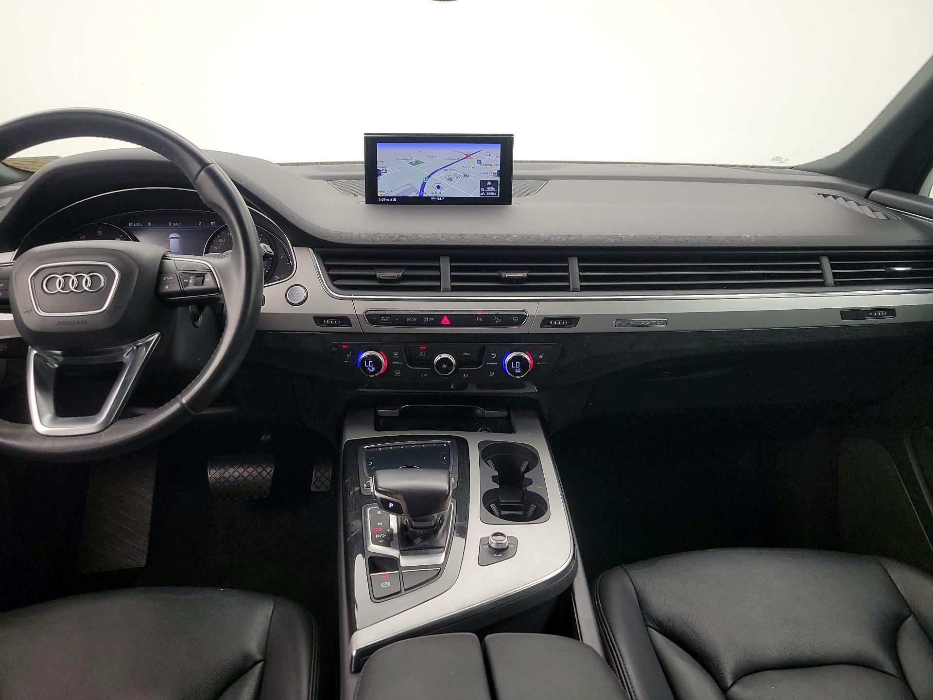 Thumbnail: 2019 Audi Q7 - 9