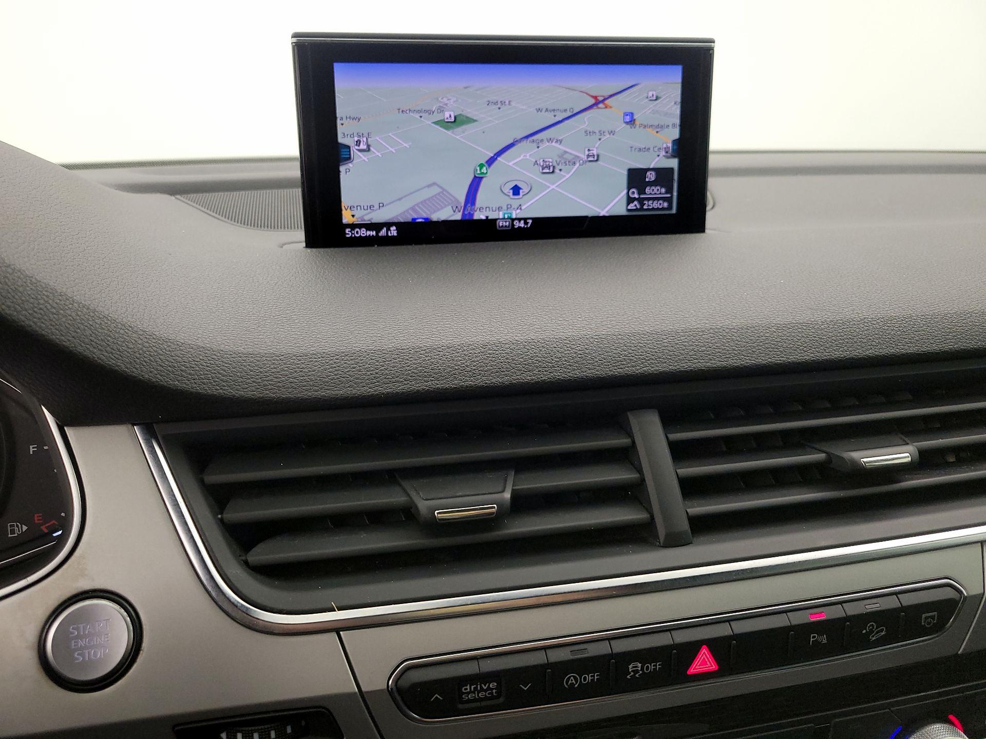 Thumbnail: 2019 Audi Q7 - 14