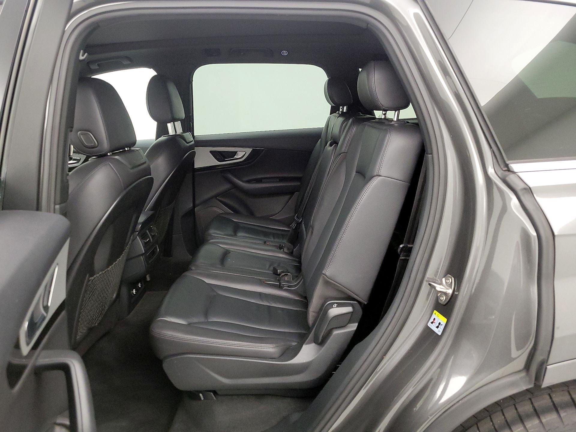 Thumbnail: 2019 Audi Q7 - 20