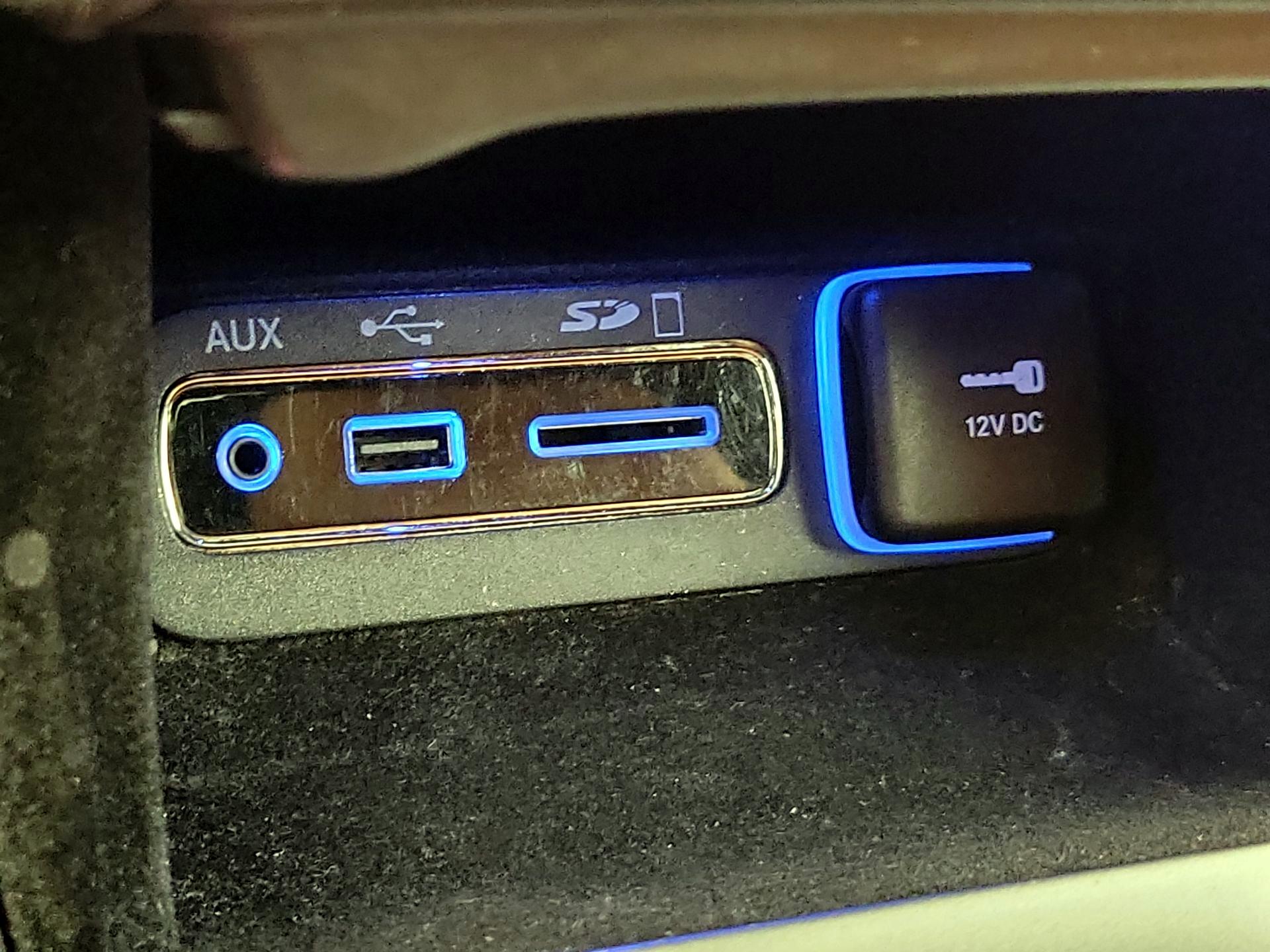 Thumbnail: 2017 Jeep Grand Cherokee - 19