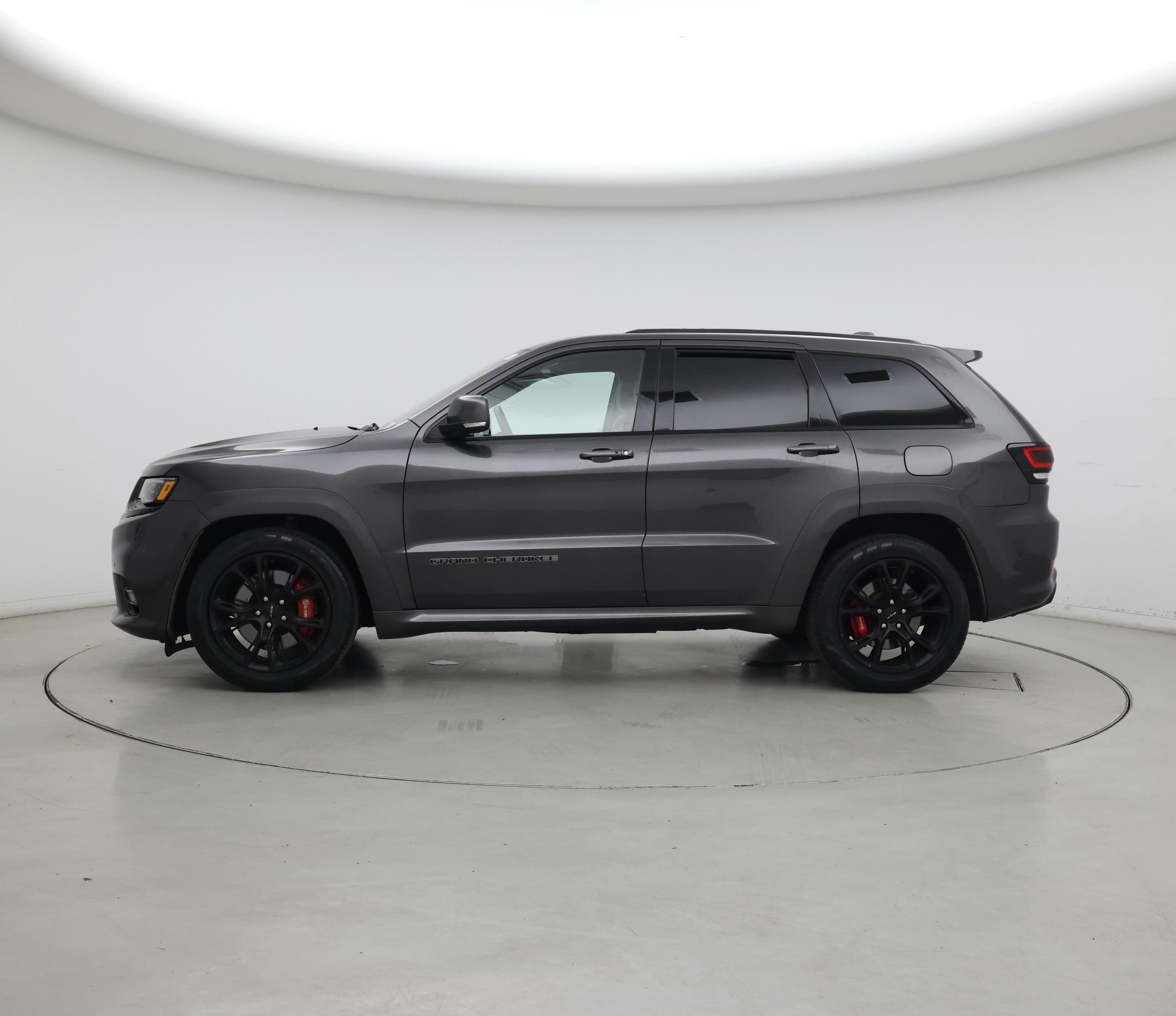 Thumbnail: 2017 Jeep Grand Cherokee - 3
