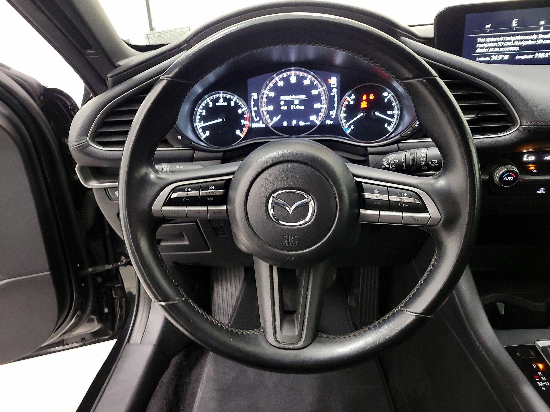 Thumbnail: 2022 Mazda Mazda3 - 10