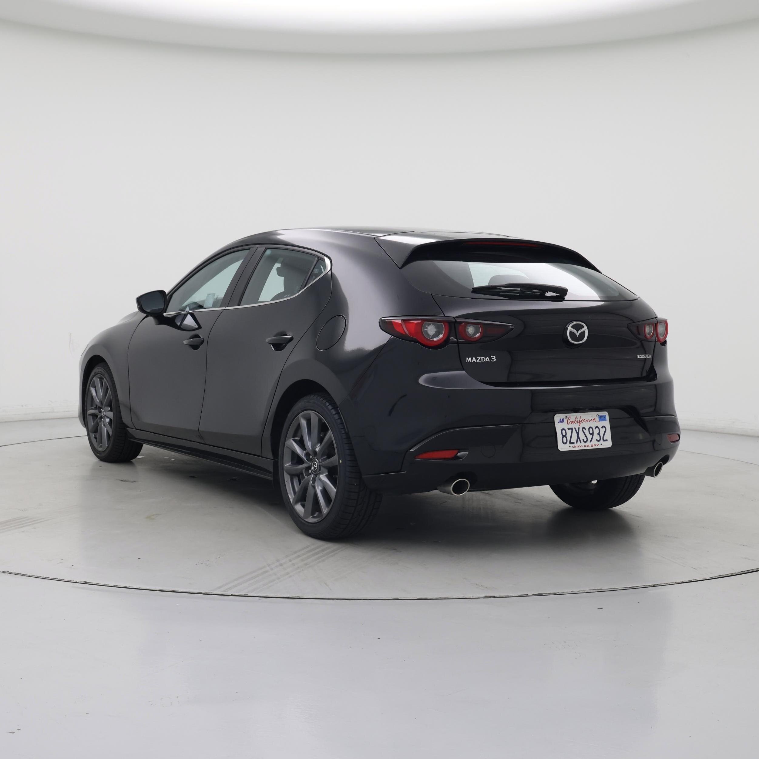 Thumbnail: 2022 Mazda Mazda3 - 2