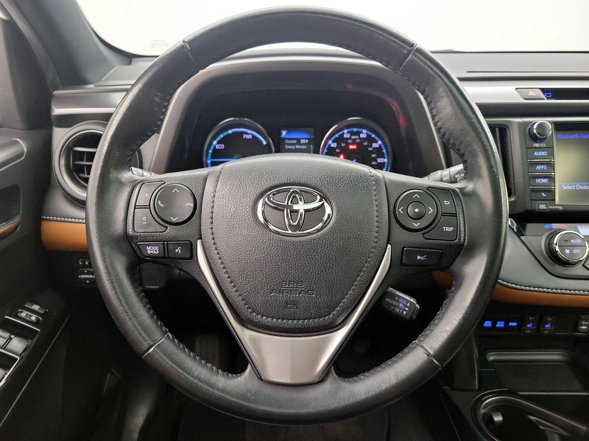 Thumbnail: 2018 Toyota RAV4 - 10