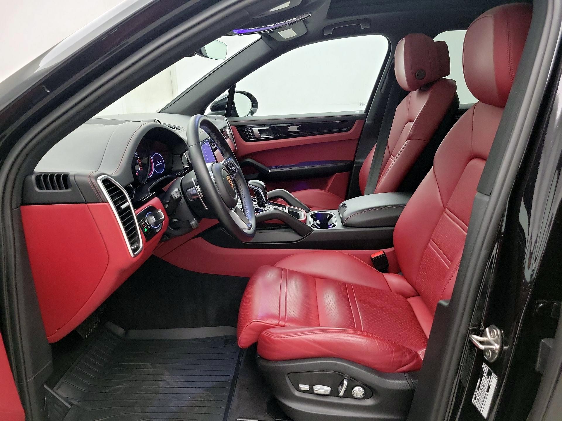 Thumbnail: 2019 Porsche Cayenne - 11