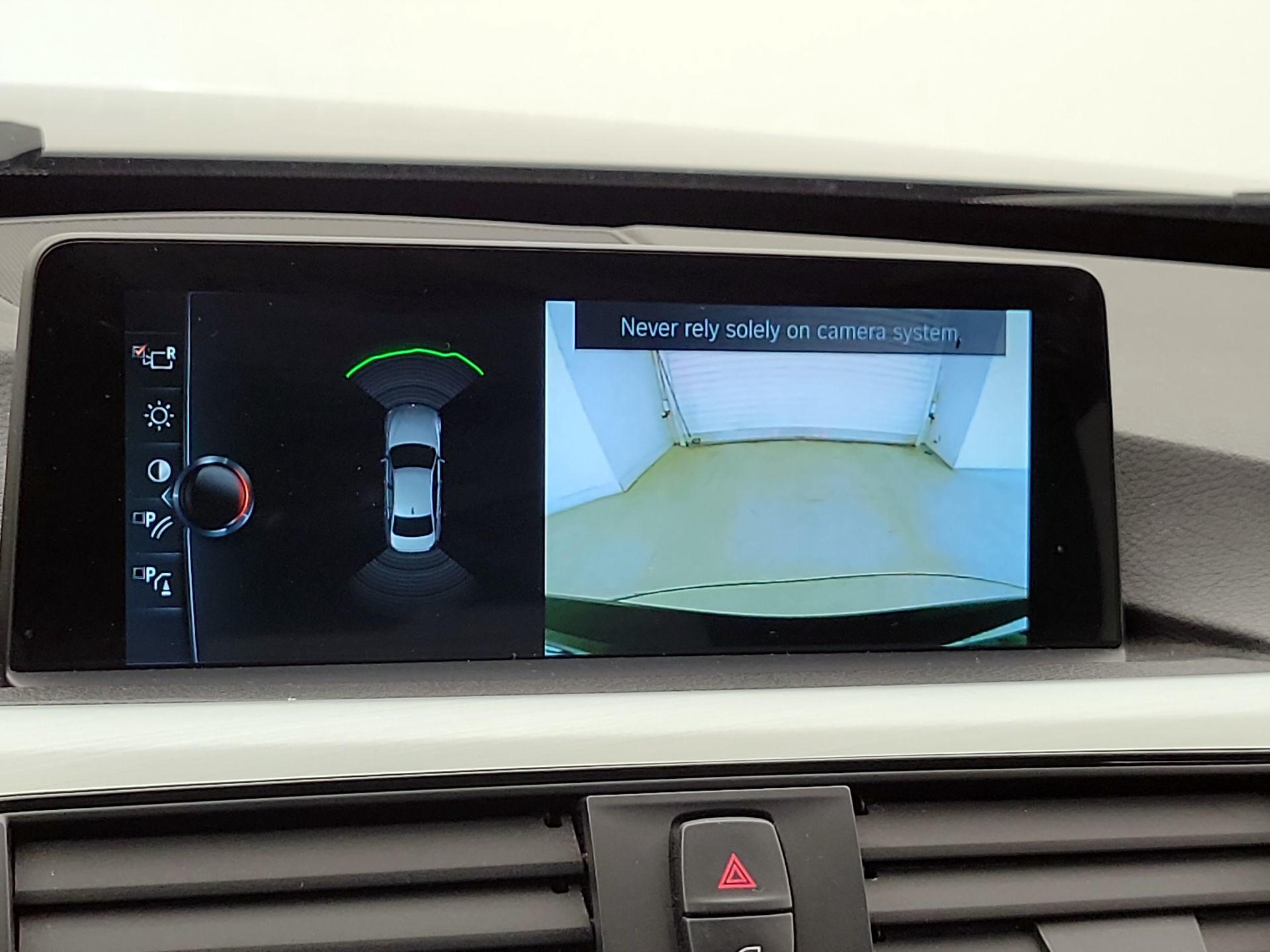 Thumbnail: 2017 BMW 3 Series - 15