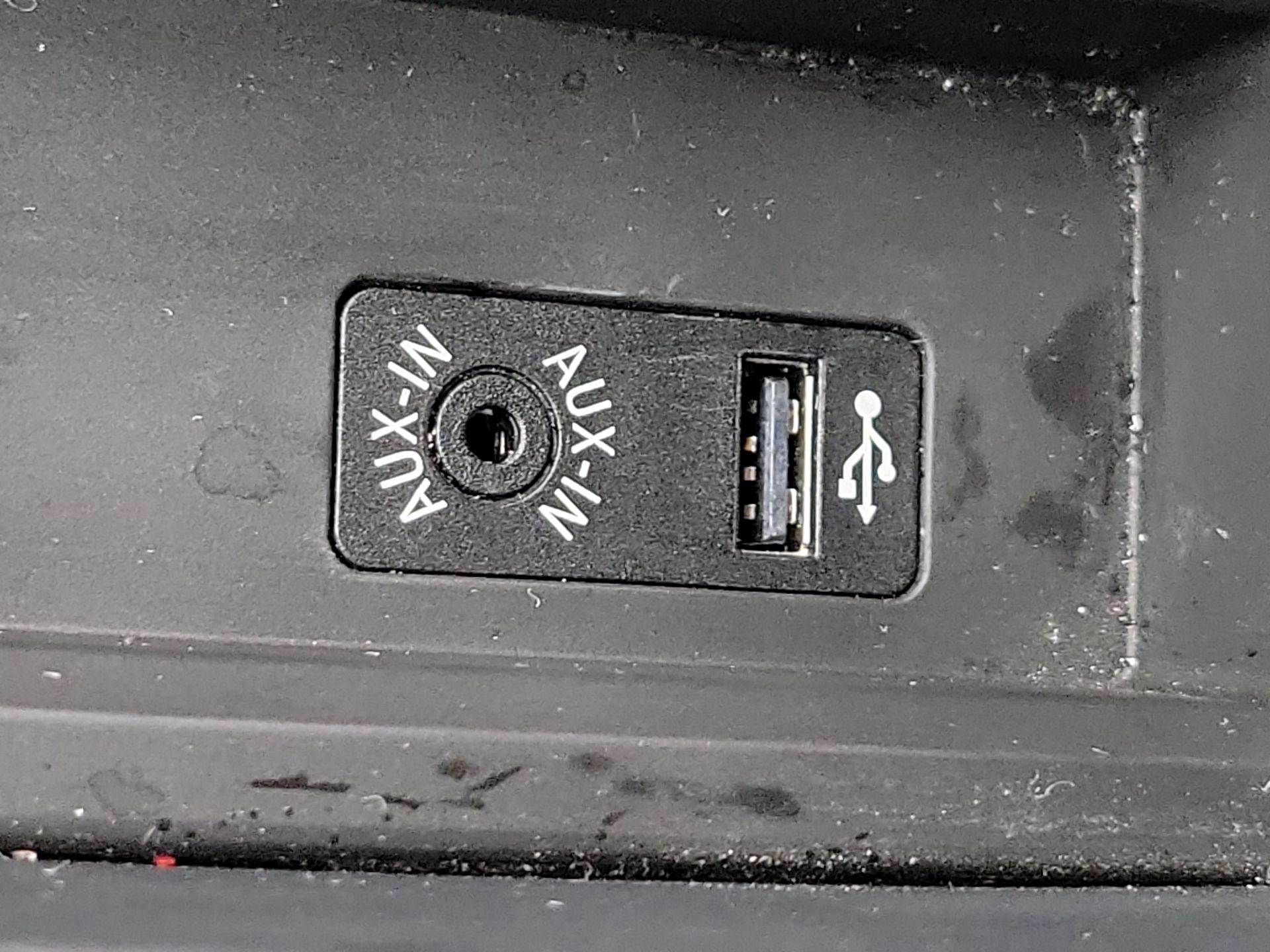 Thumbnail: 2017 BMW 3 Series - 19