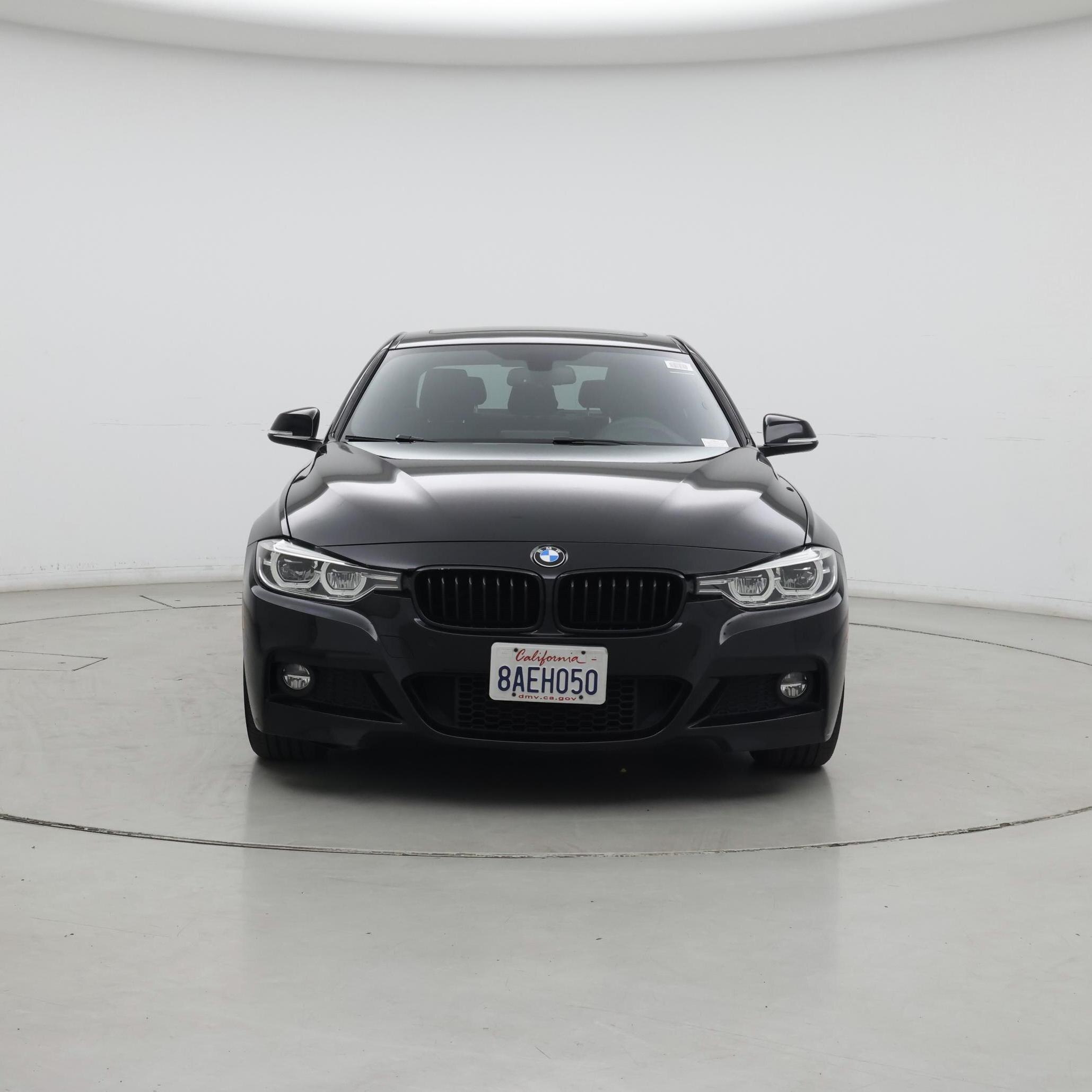 Thumbnail: 2017 BMW 3 Series - 5