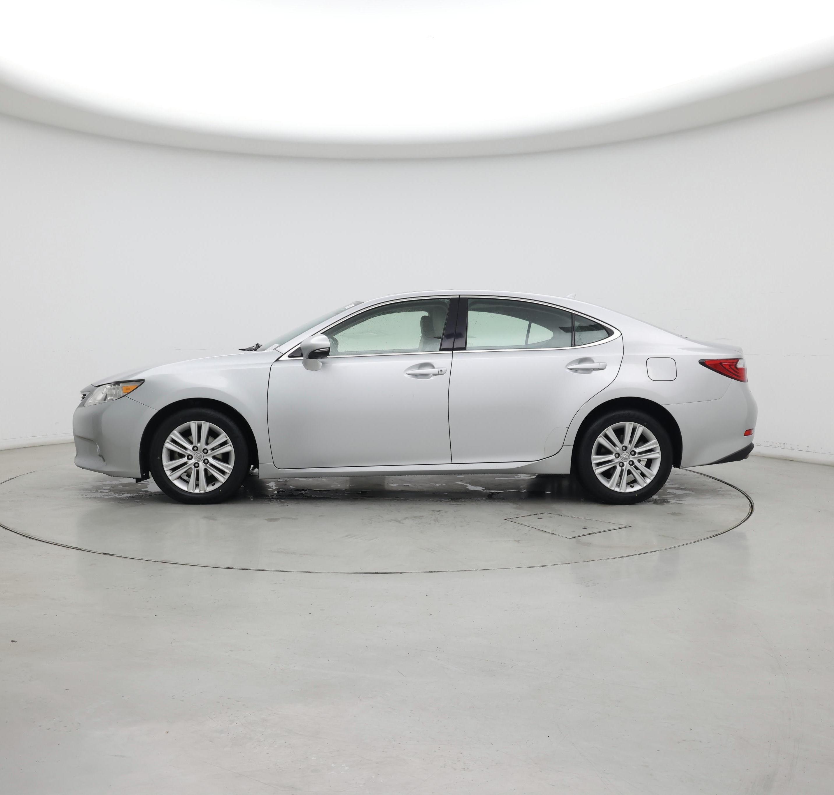 Thumbnail: 2014 Lexus ES - 3