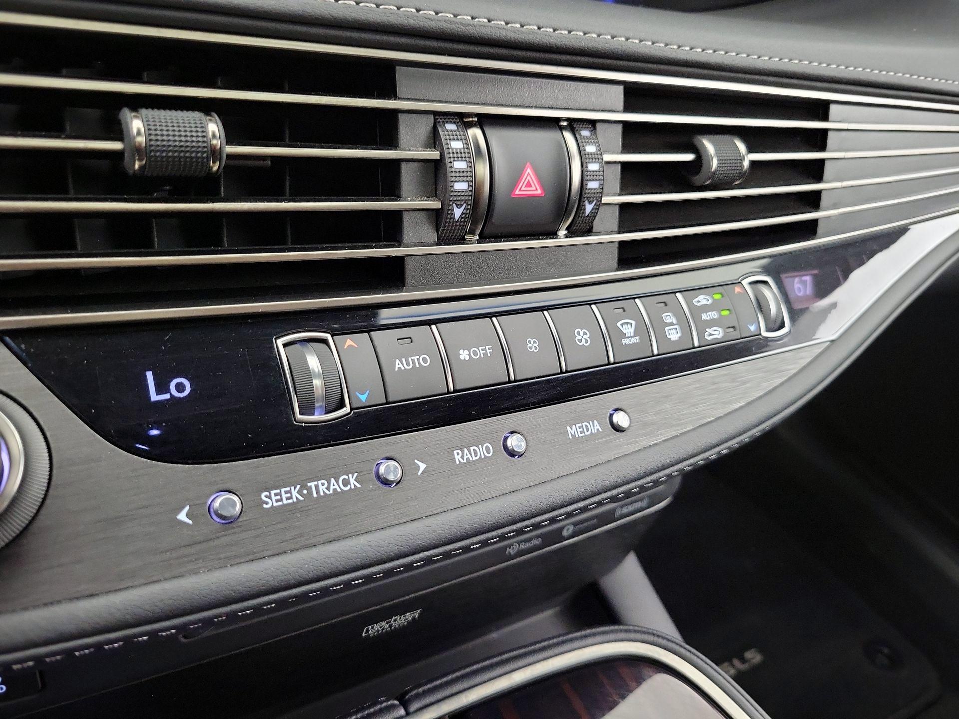 Thumbnail: 2018 Lexus LS - 17