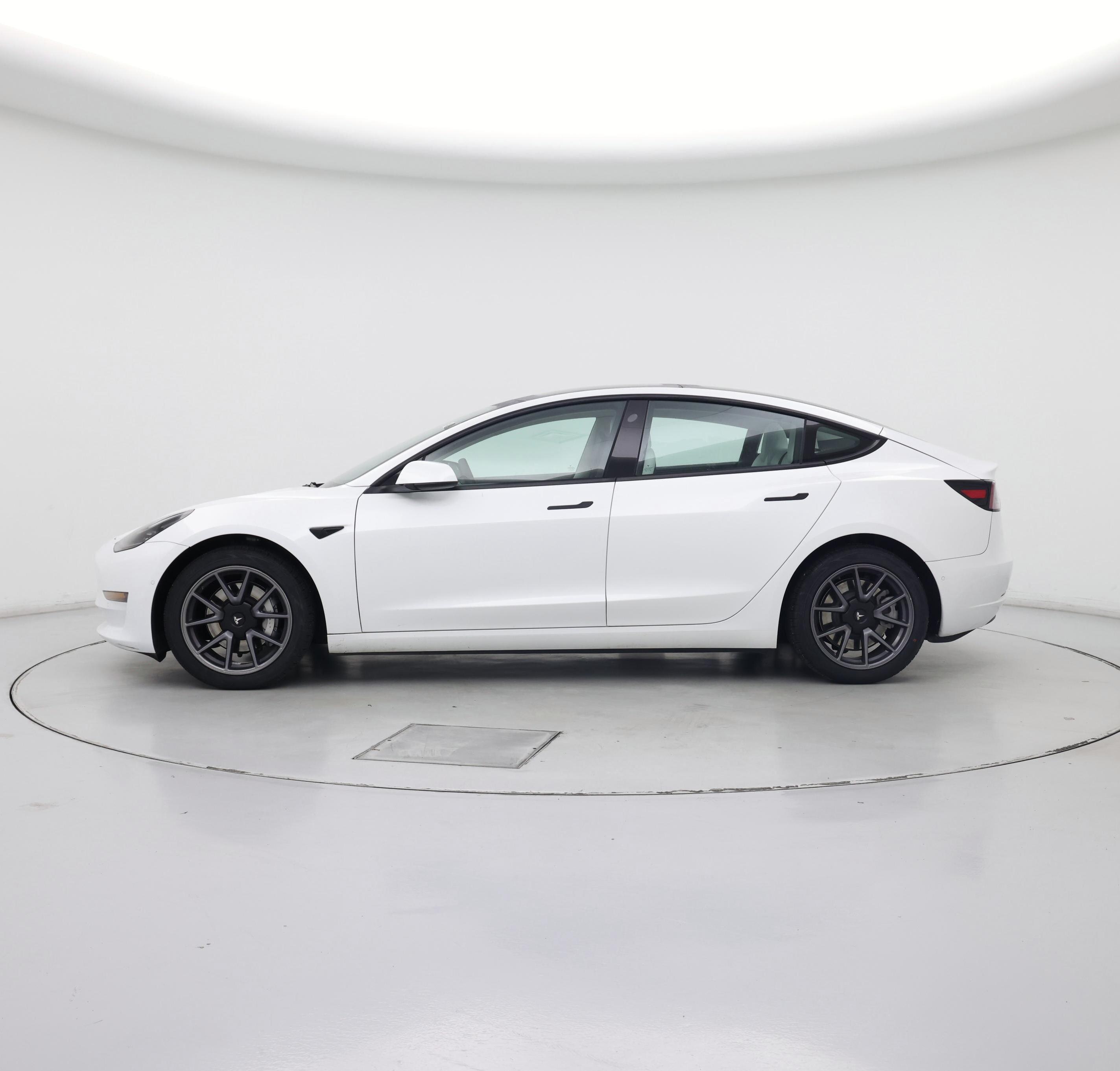 Thumbnail: 2022 Tesla Model 3 - 3